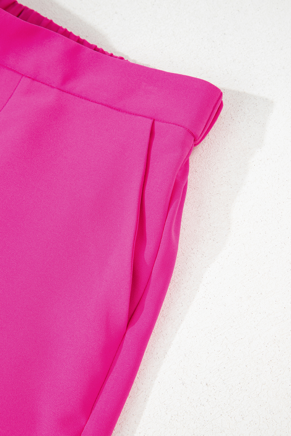 Sachet Pink Solid Color Pocketed Shorts