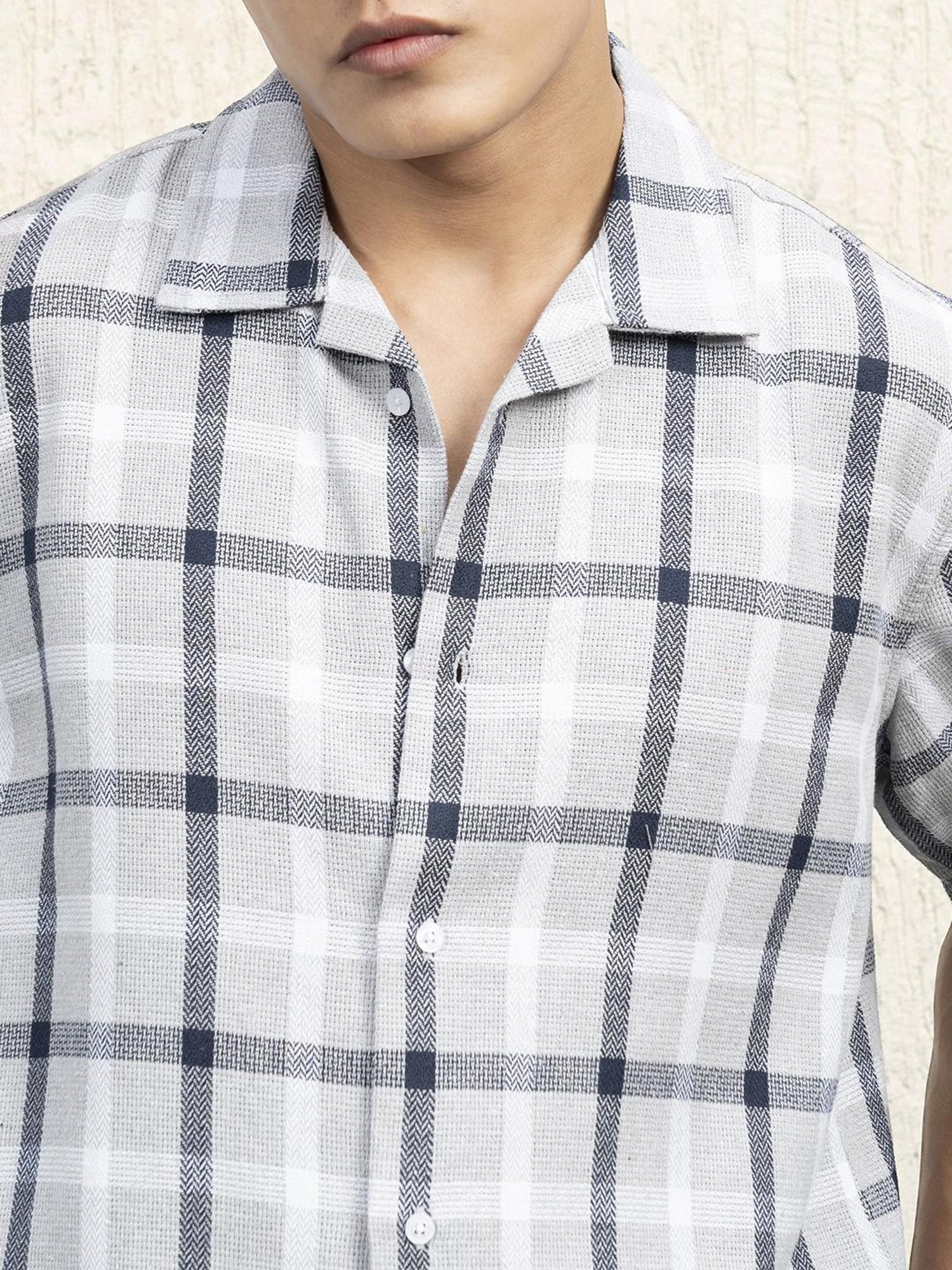 Hubberholme Men Cotton Short Sleeves Oversized Checked Shirt 7