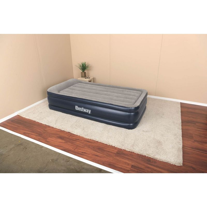 Beautyrest Comfort Plus 17" Anti-Microbial Air Mattress with Pump - Full
