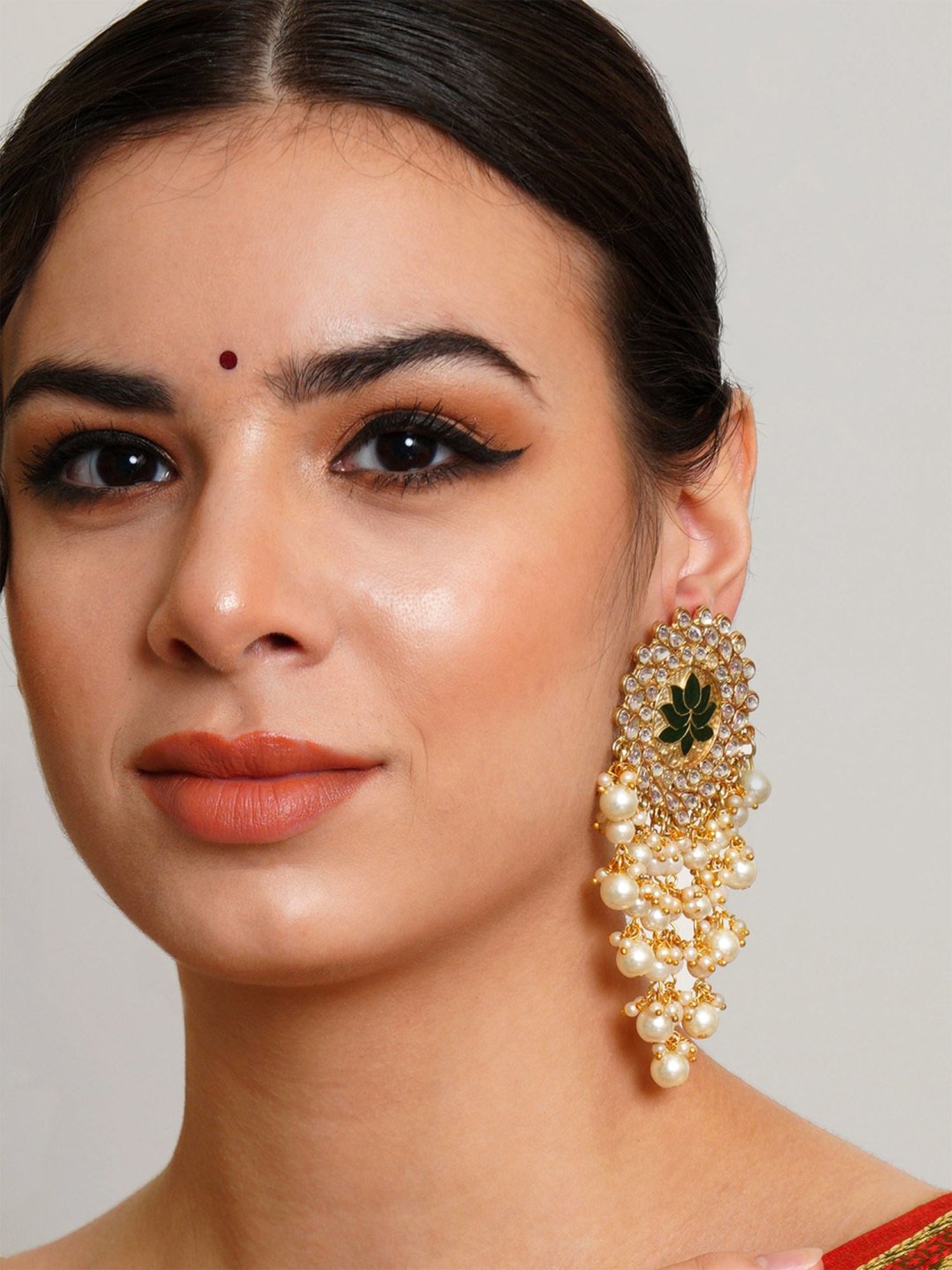 Karatcart Gold-Plated Green Meena Pearl Beads Kundan Dangler Earrings