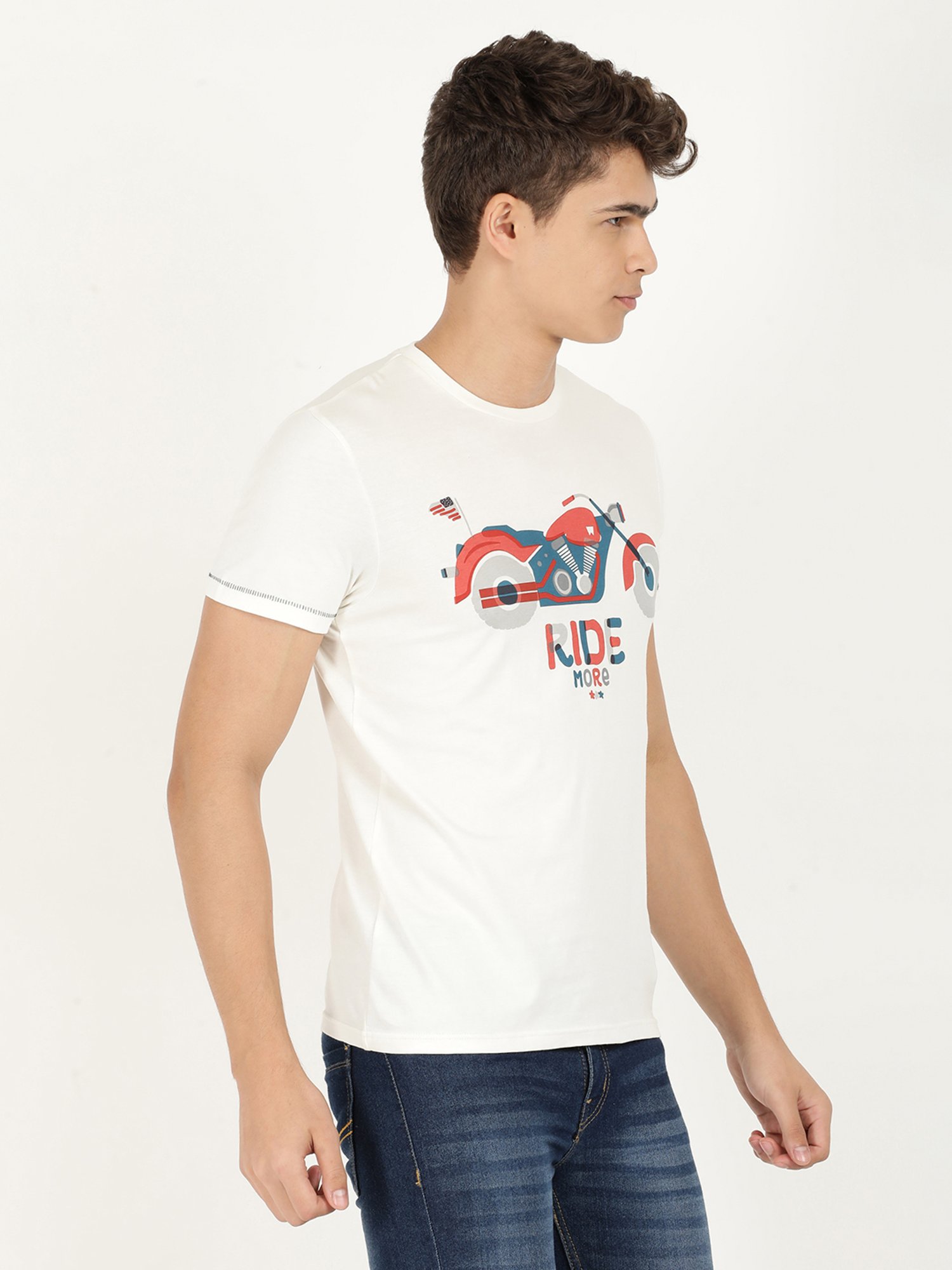 Wrangler Snow White Cotton Regular Fit Printed T-Shirt