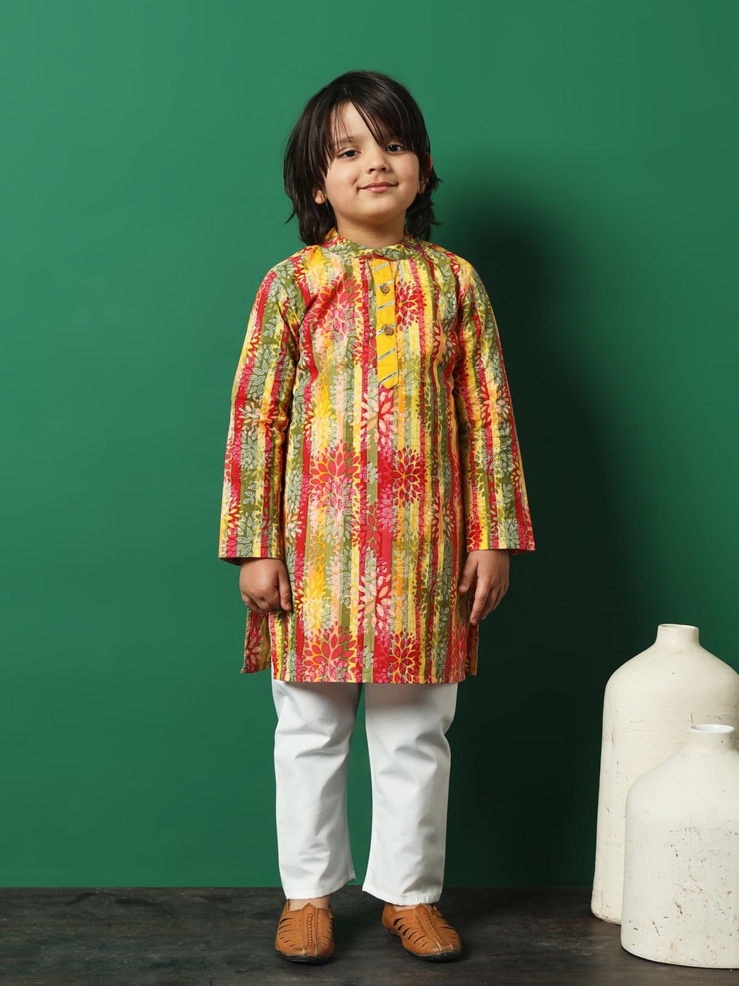 READIPRINT FASHIONS Kids Multicolor Printed Full Sleeves Kurta with Pyjamas