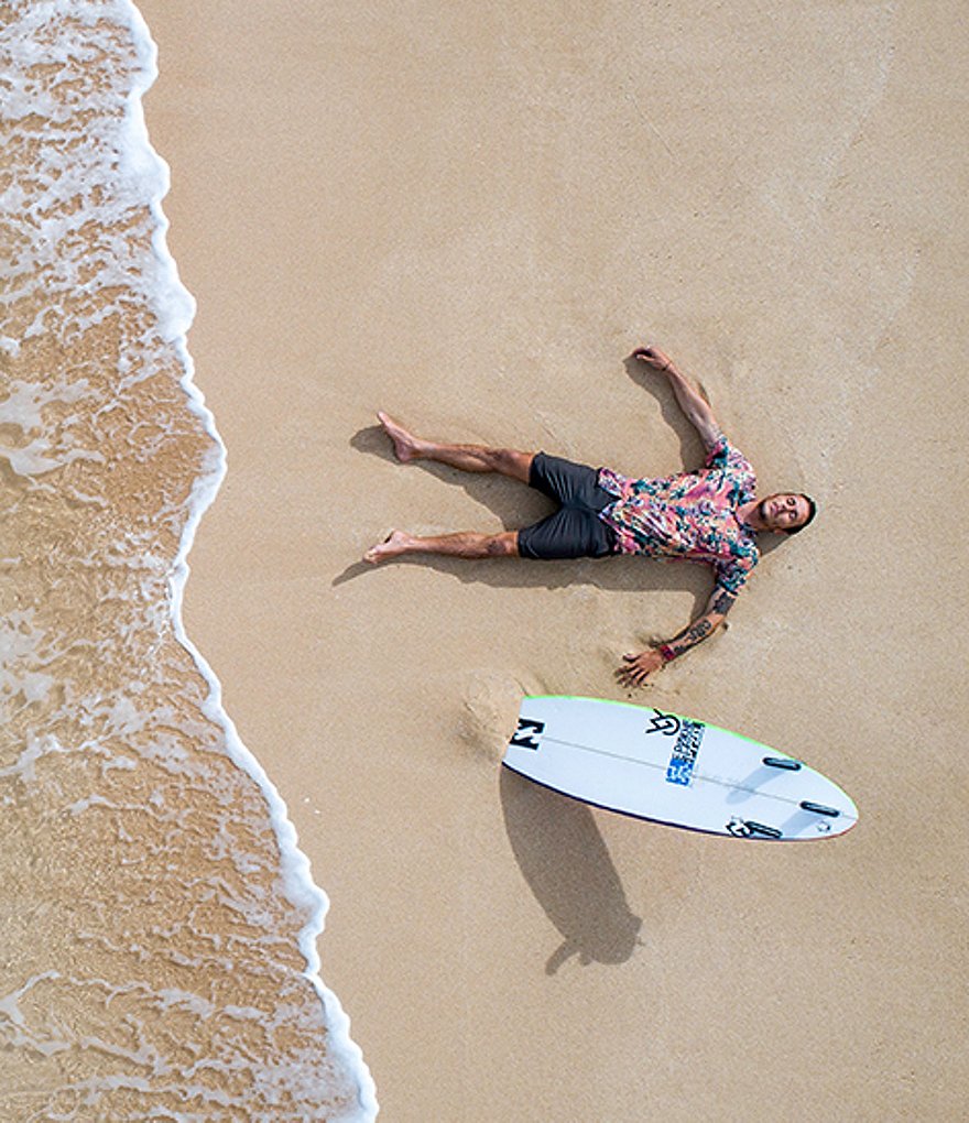 Columbia Men Black Tech Trail Shorts