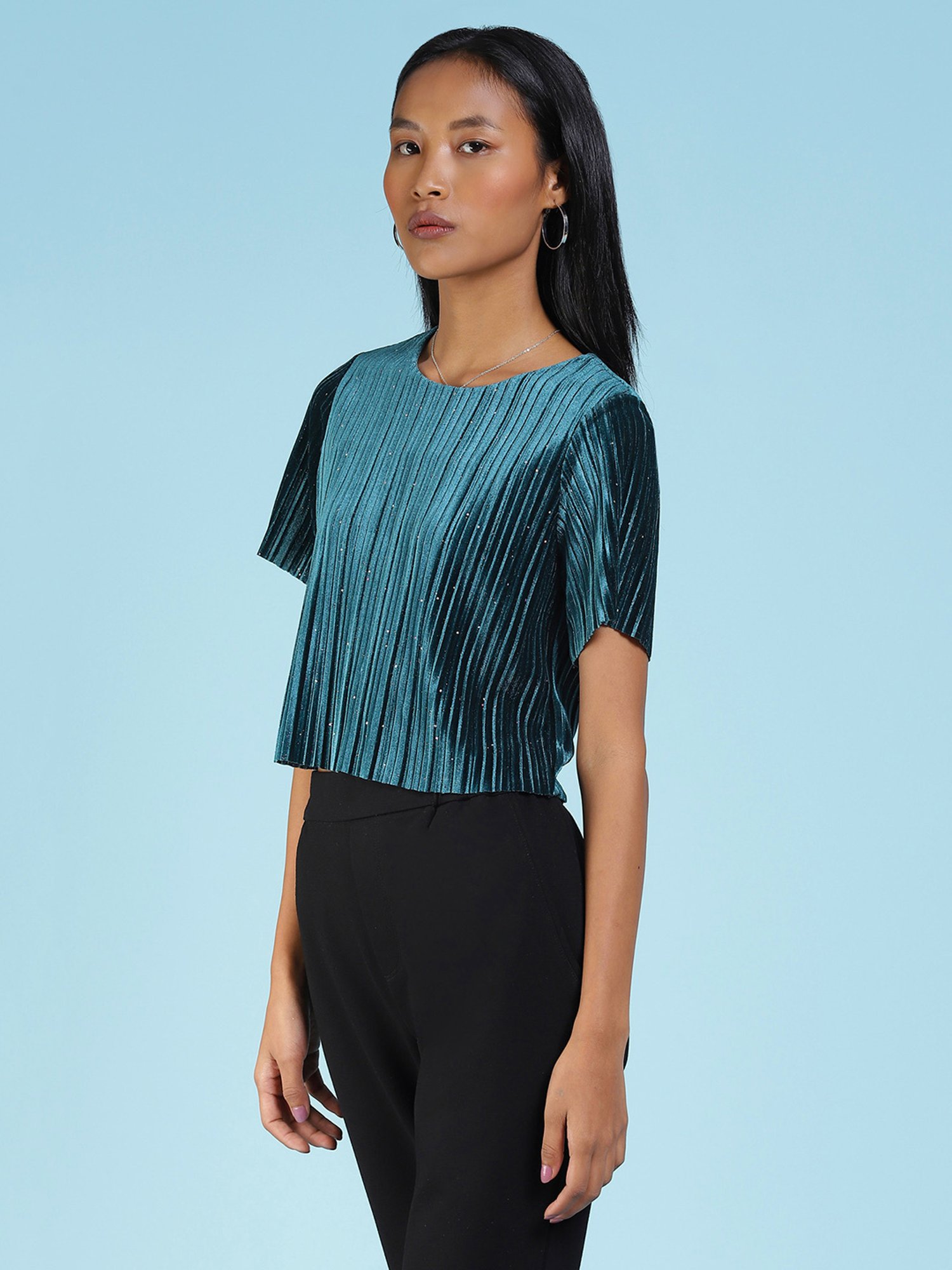 Label Ritu Kumar Teal Top
