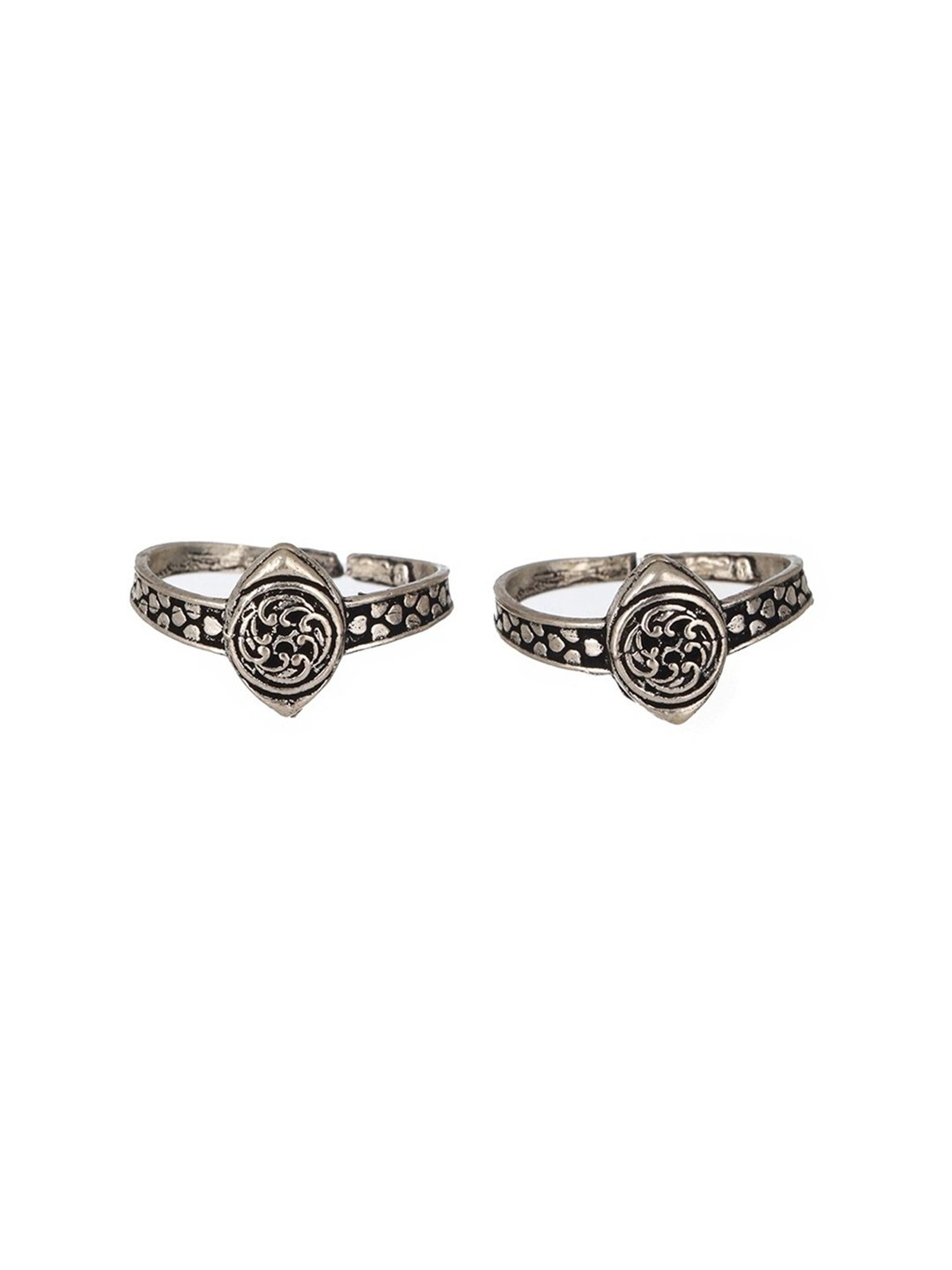 Priyaasi Pair of Tribal Design Oxidized Silver Adjustable Toe Rings
