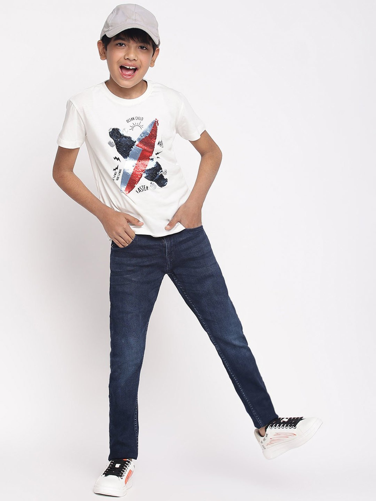 Lil Tomatoes Kids White Embellished T-Shirt