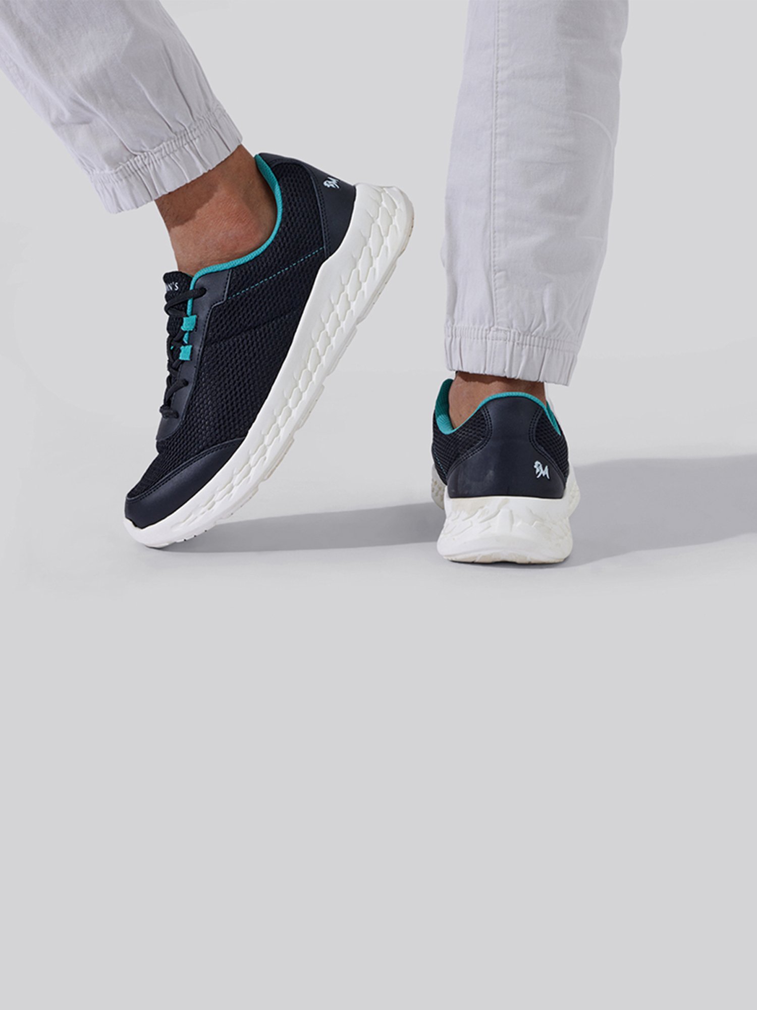 Neemans Men's Black Running Shoes