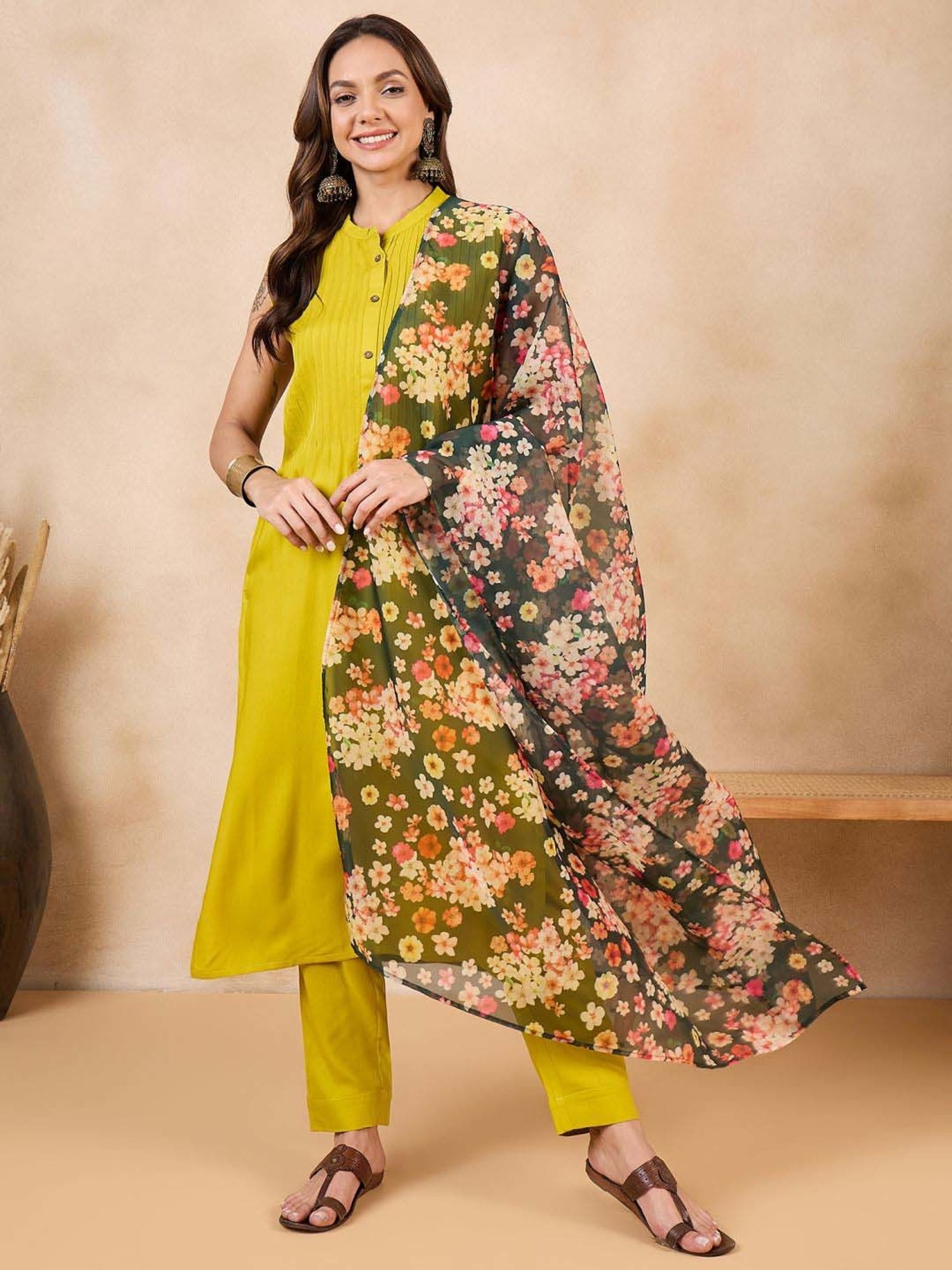 Inweave Green Floral Print Dupatta