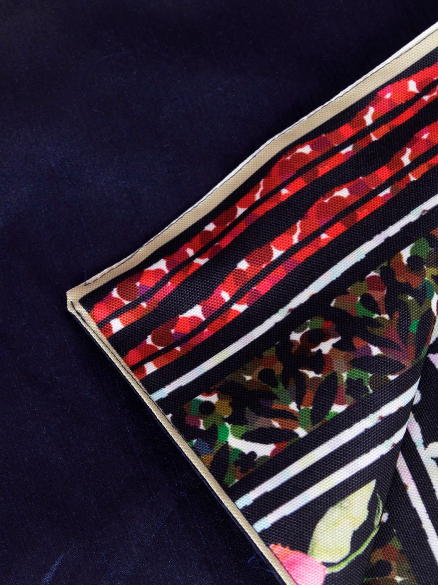 Romee Navy Blue Polyester Floral Runners