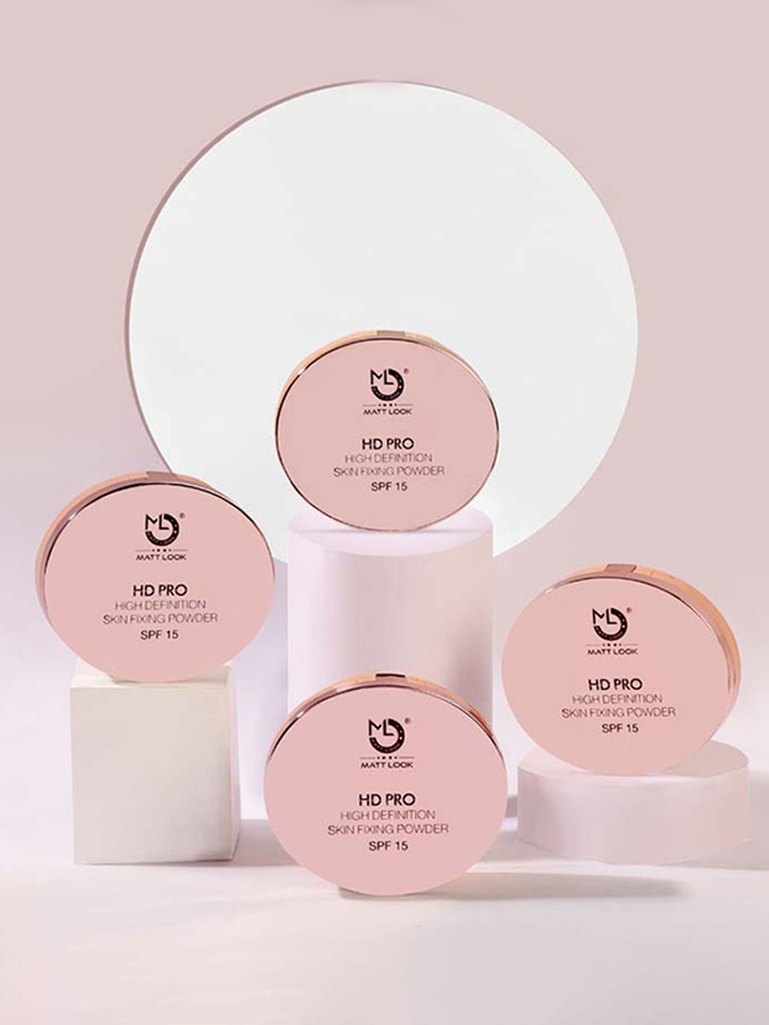 Matt Look HD Pro High Definition Skin Fixing Powder SPF-15 04 Yellow Sapphire - 20 gm