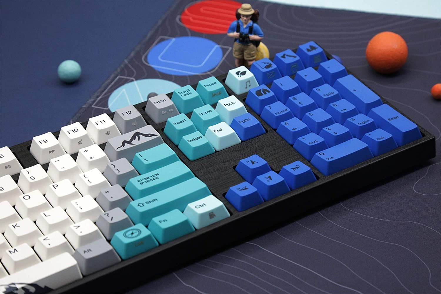 Varmilo VA108M Summit White LED Dye Sub PBT Mechanical Keyboard (Cherry MX Clear)