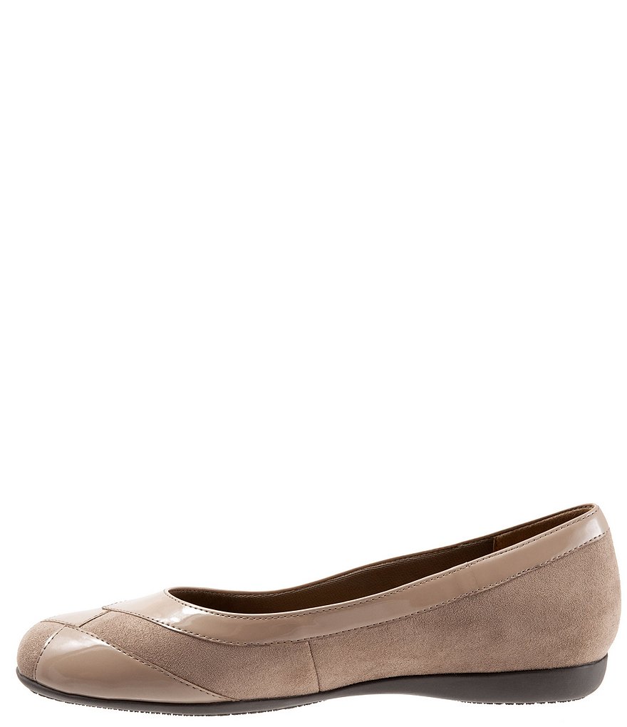Trotters Sharp Ballerina Slip Ons