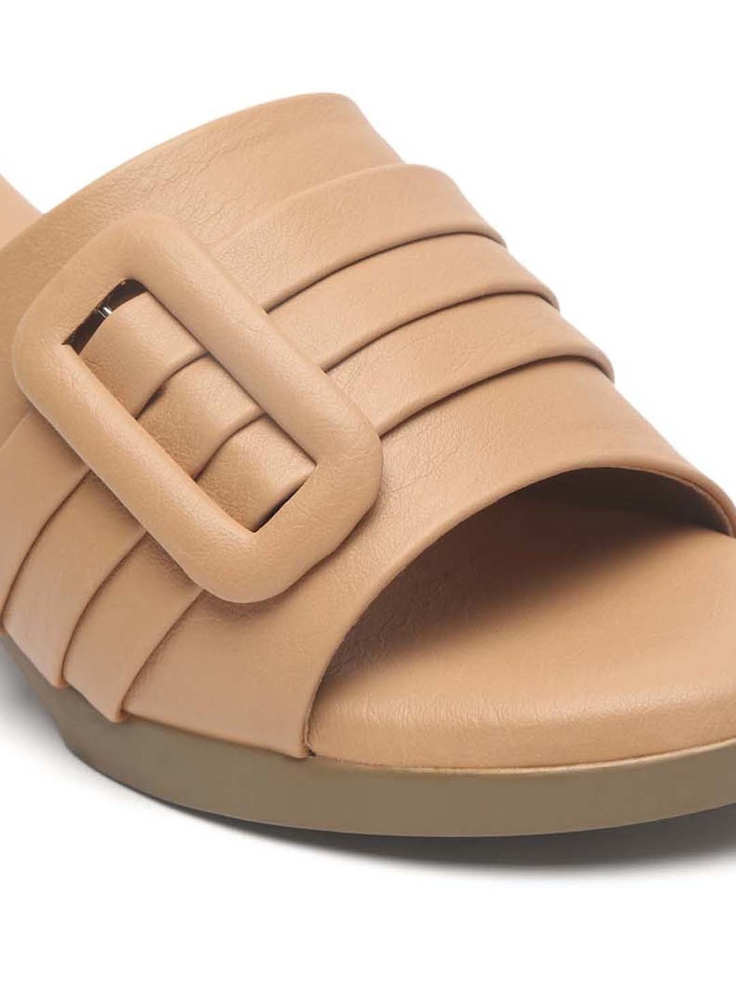 Pelle Albero Women's Beige Casual Sandals