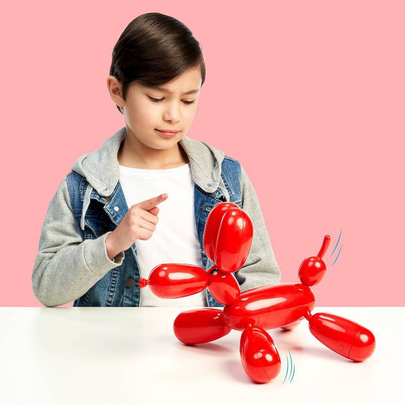Squeakee the Balloon Dog