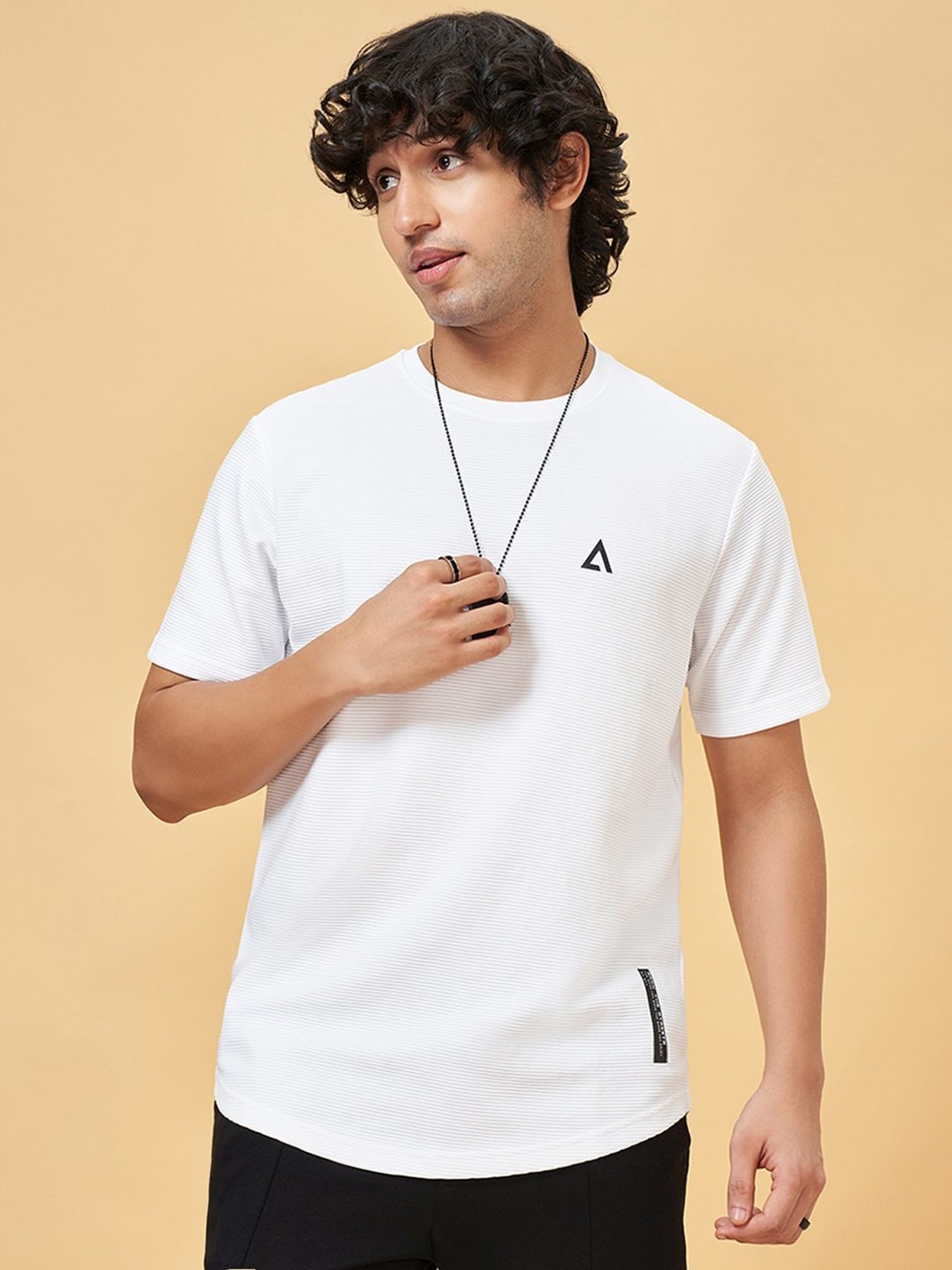 Street 808 By Pantaloons Snow White Regular Fit Texture T-Shirt