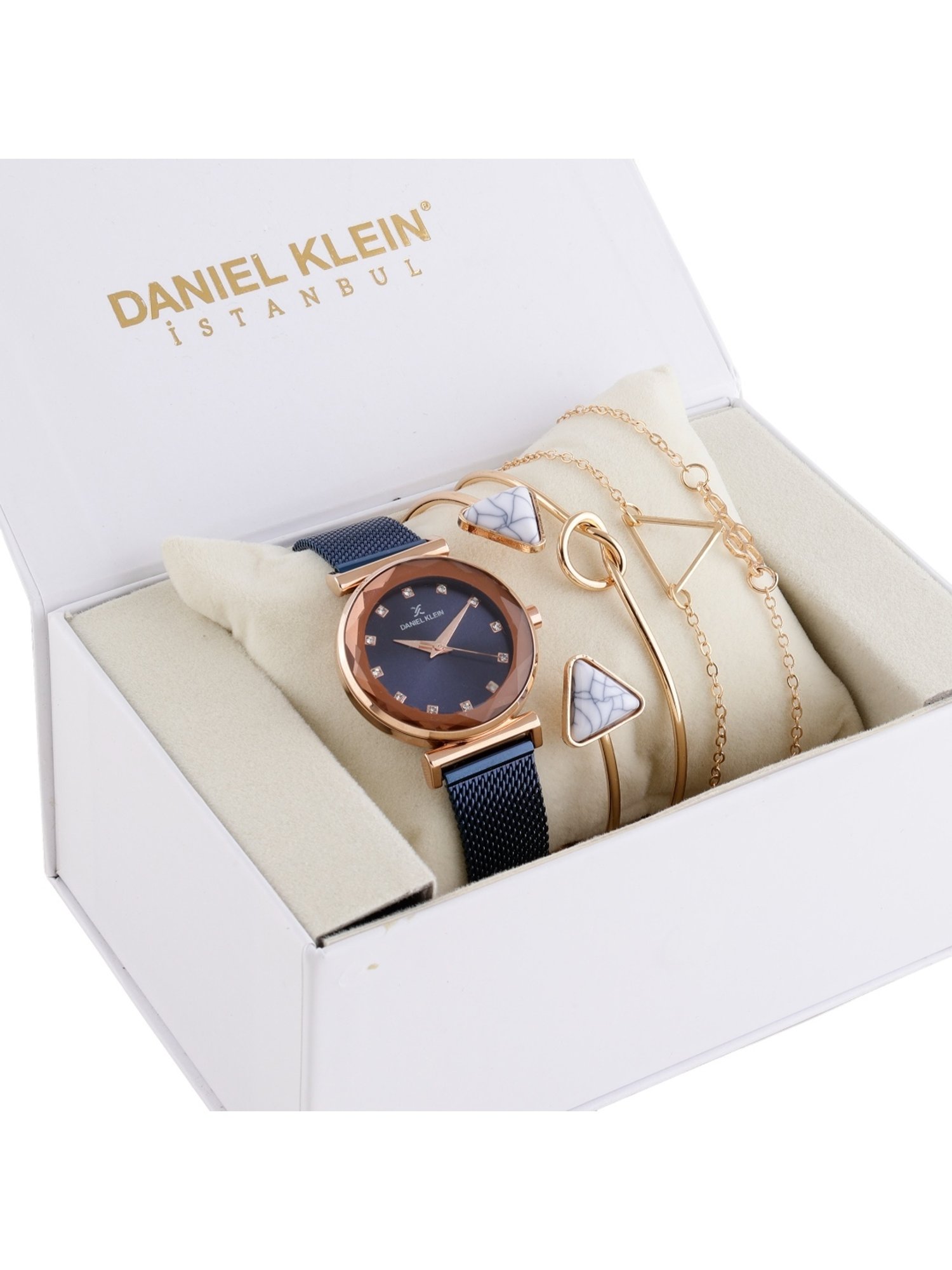 Daniel Klein DKG001-1 Analog Watch for Women With Bracelets