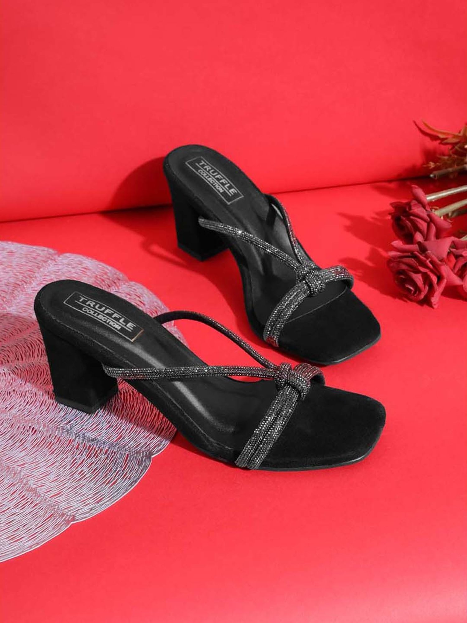 Truffle Collection Women's Black Casual Sandals