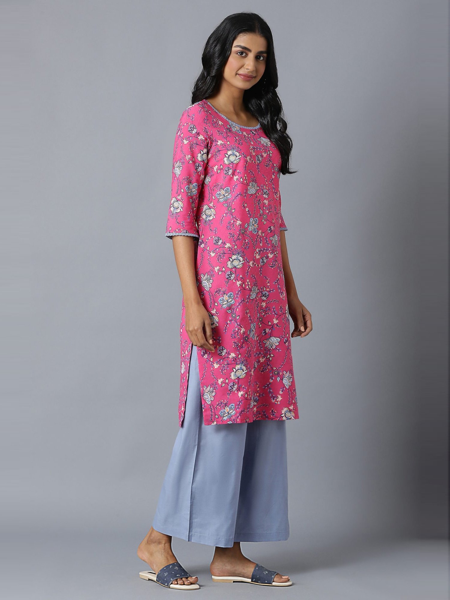 Aure by Aurelia Pink & Purple Printed Kurta Palazzo Set