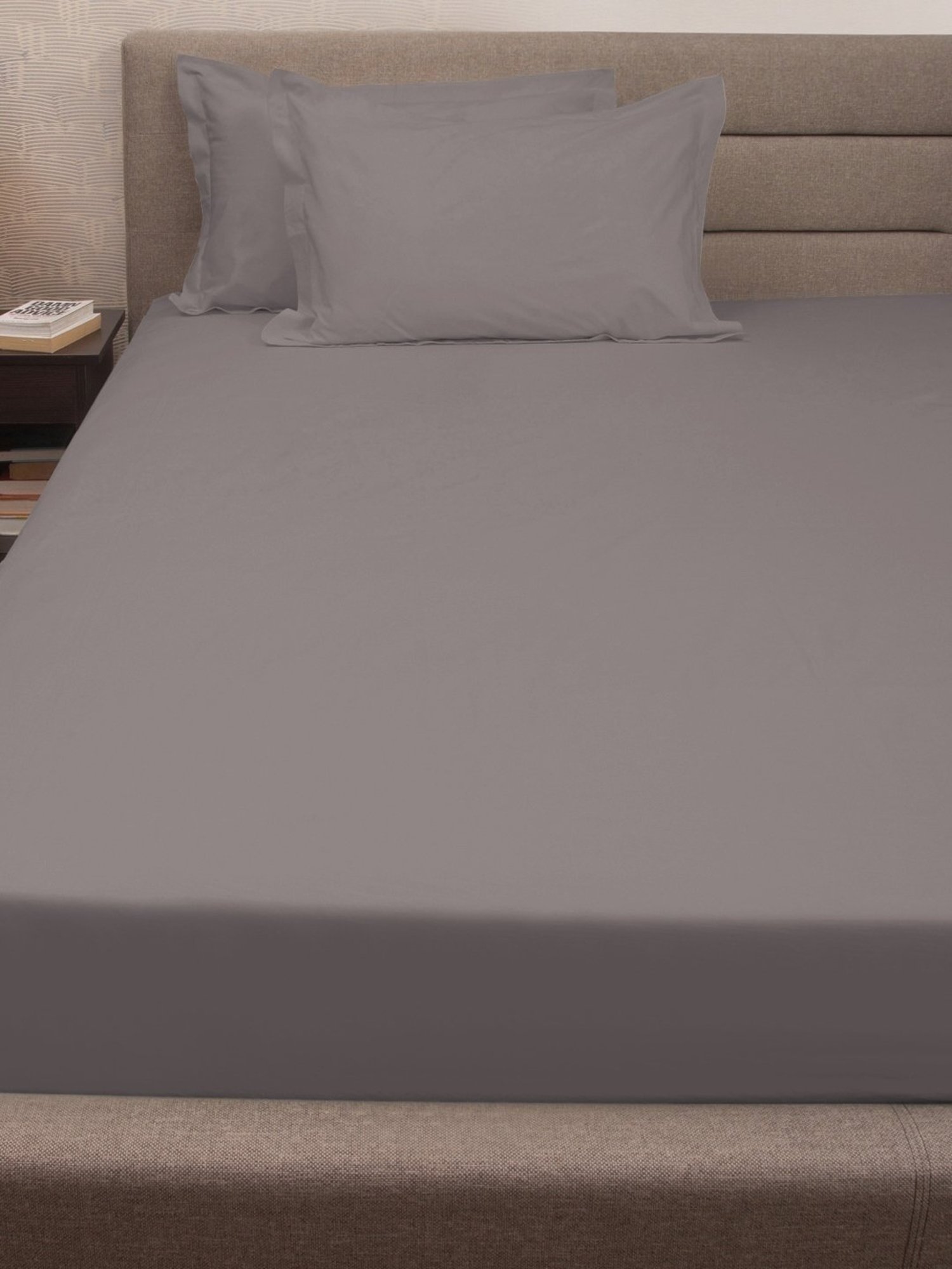 Petal Home Solid Grey 300 TC Cotton King Bed Sheet with 2 Pillow Covers