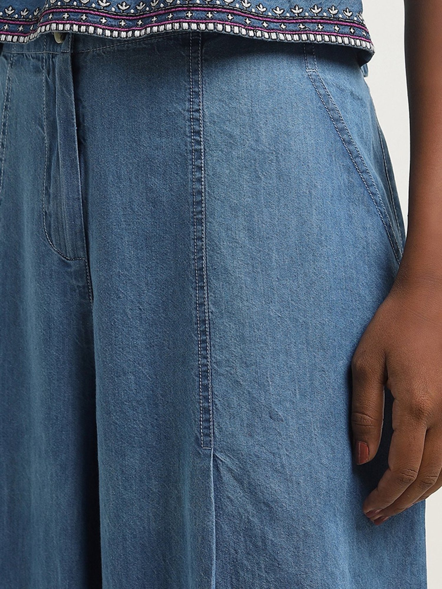 KENDALL + KYLIE Black Mid Rise Bootcut Pants