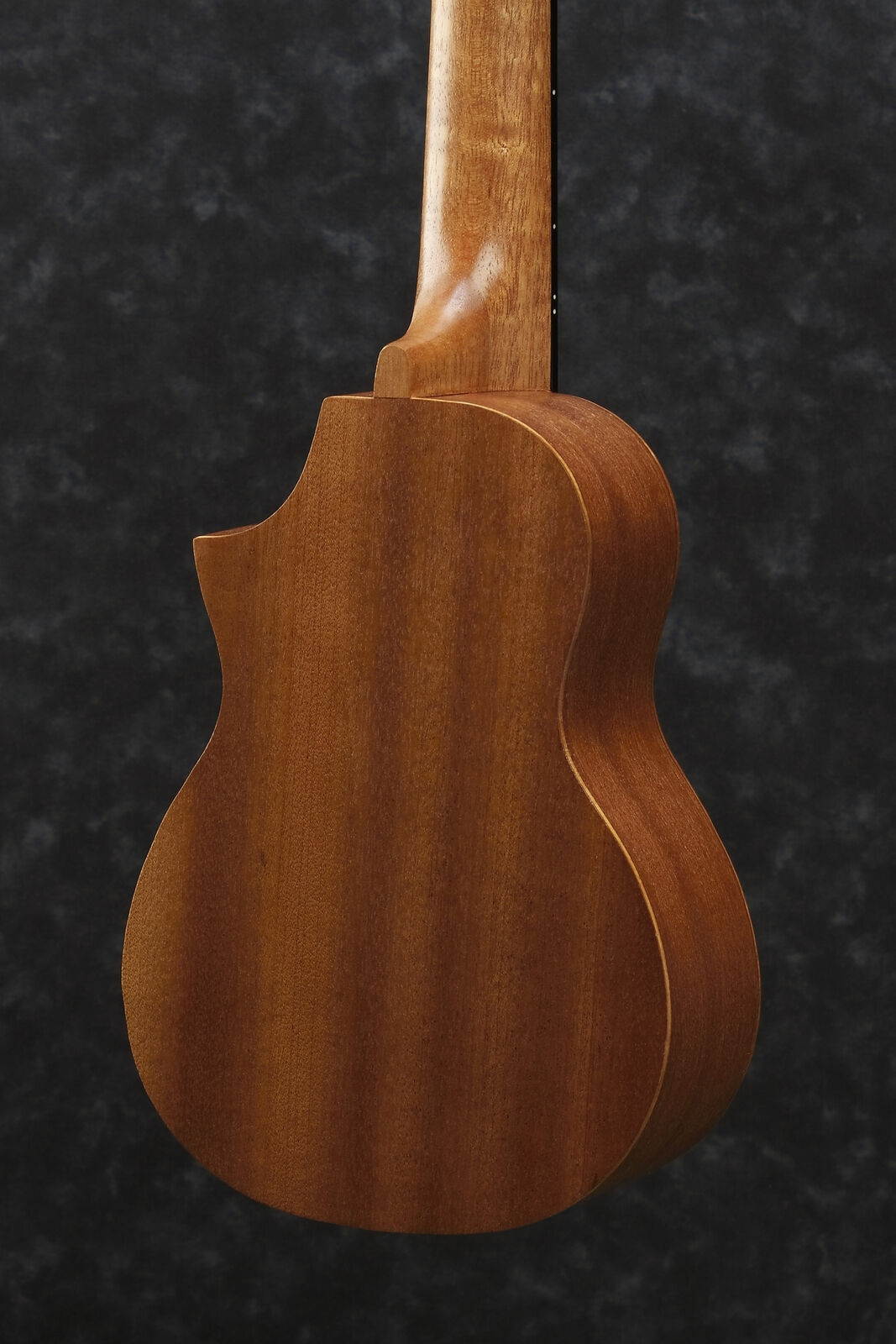 Ibanez UEWS5 All Mahogany Soprano Acoustic Ukulele Natural