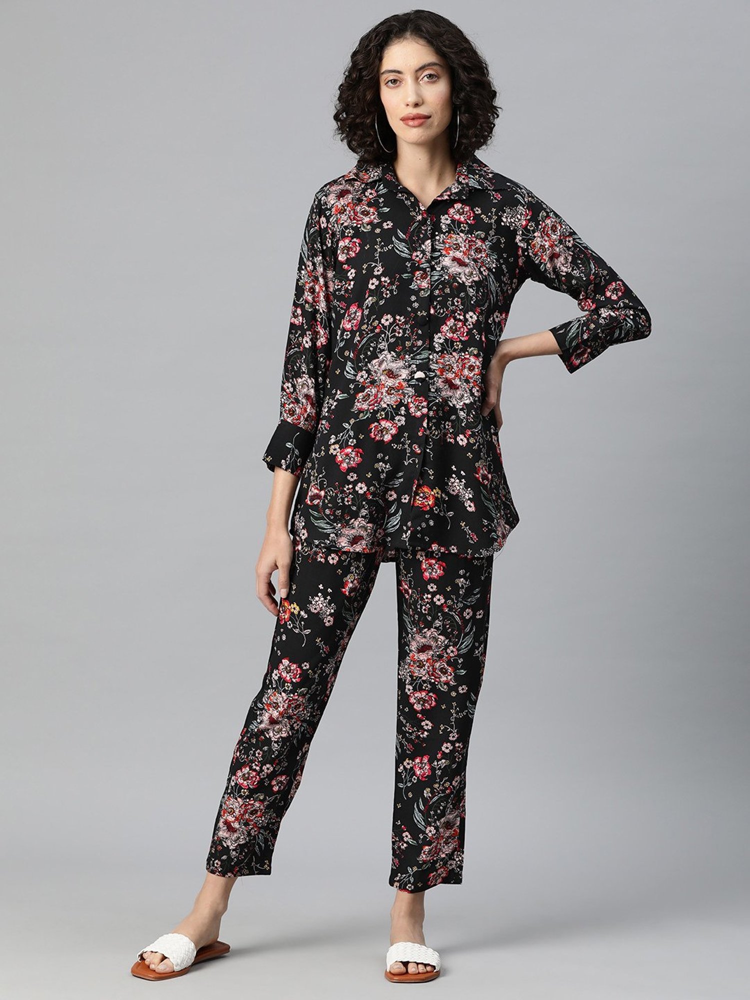 One Femme Black Printed Shirt With Trousers