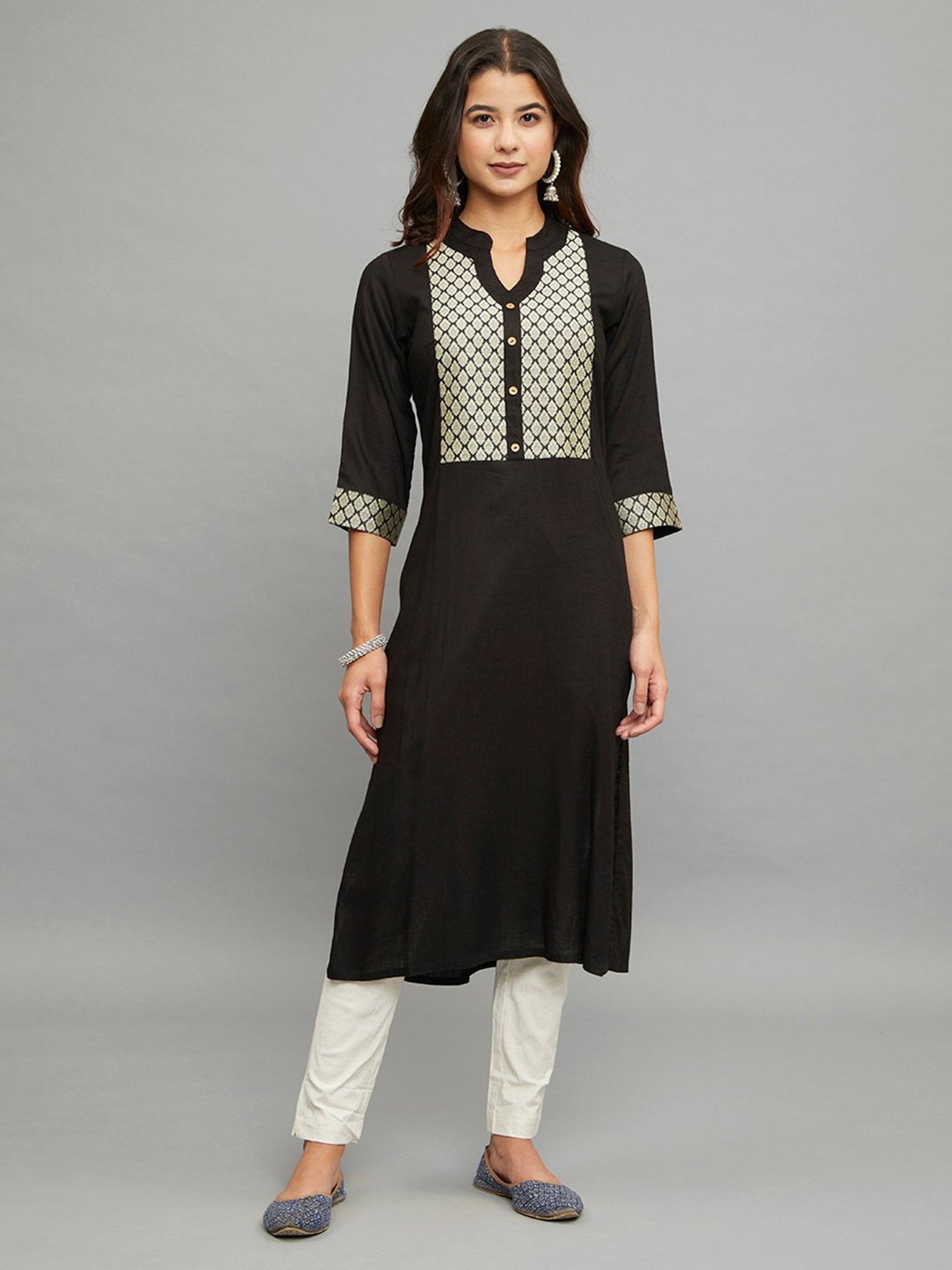 paislei Black Printed Straight Kurta