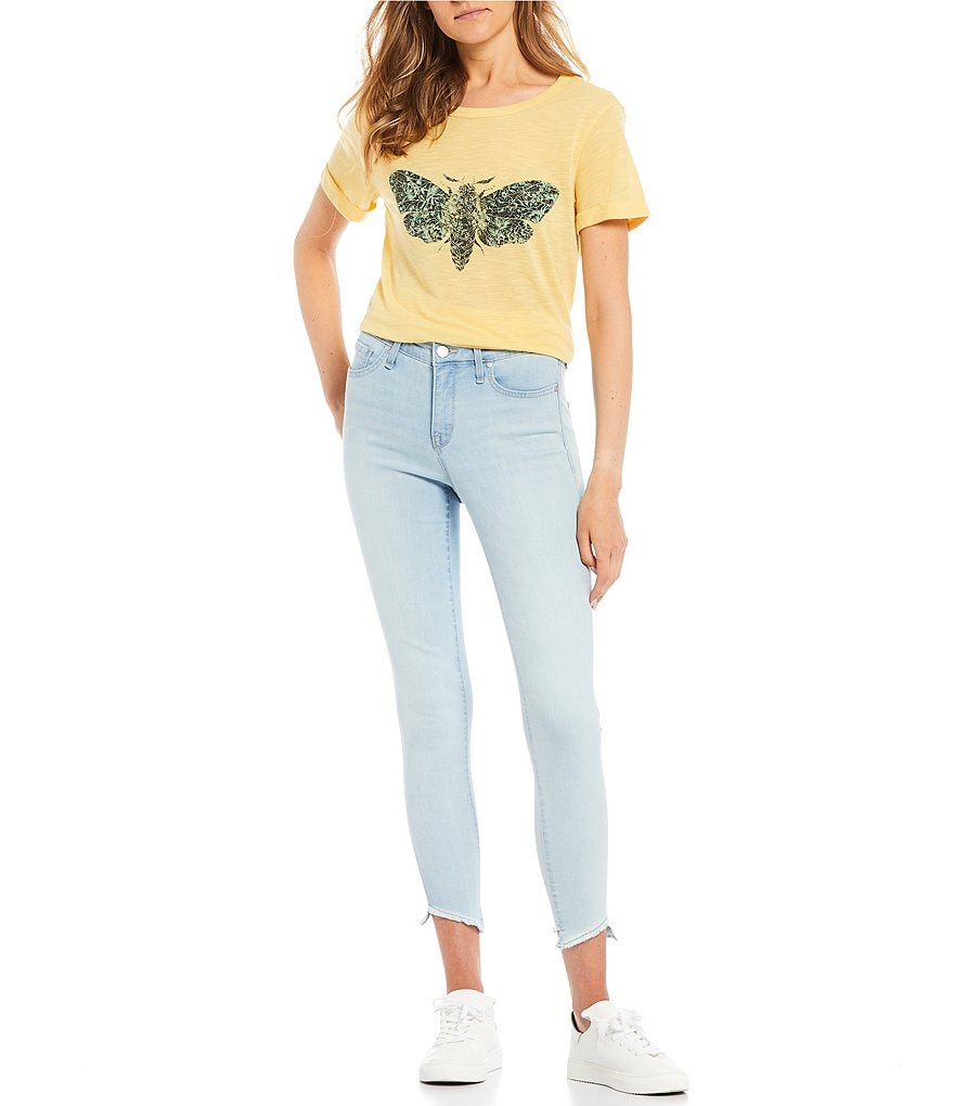 Frayed Carleigh Night Butterfly Short Sleeve Graphic Tee