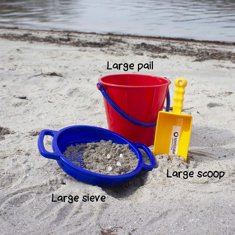 Spielstabil Large Sand Sieve (One Sifter Included - Colors Vary)
