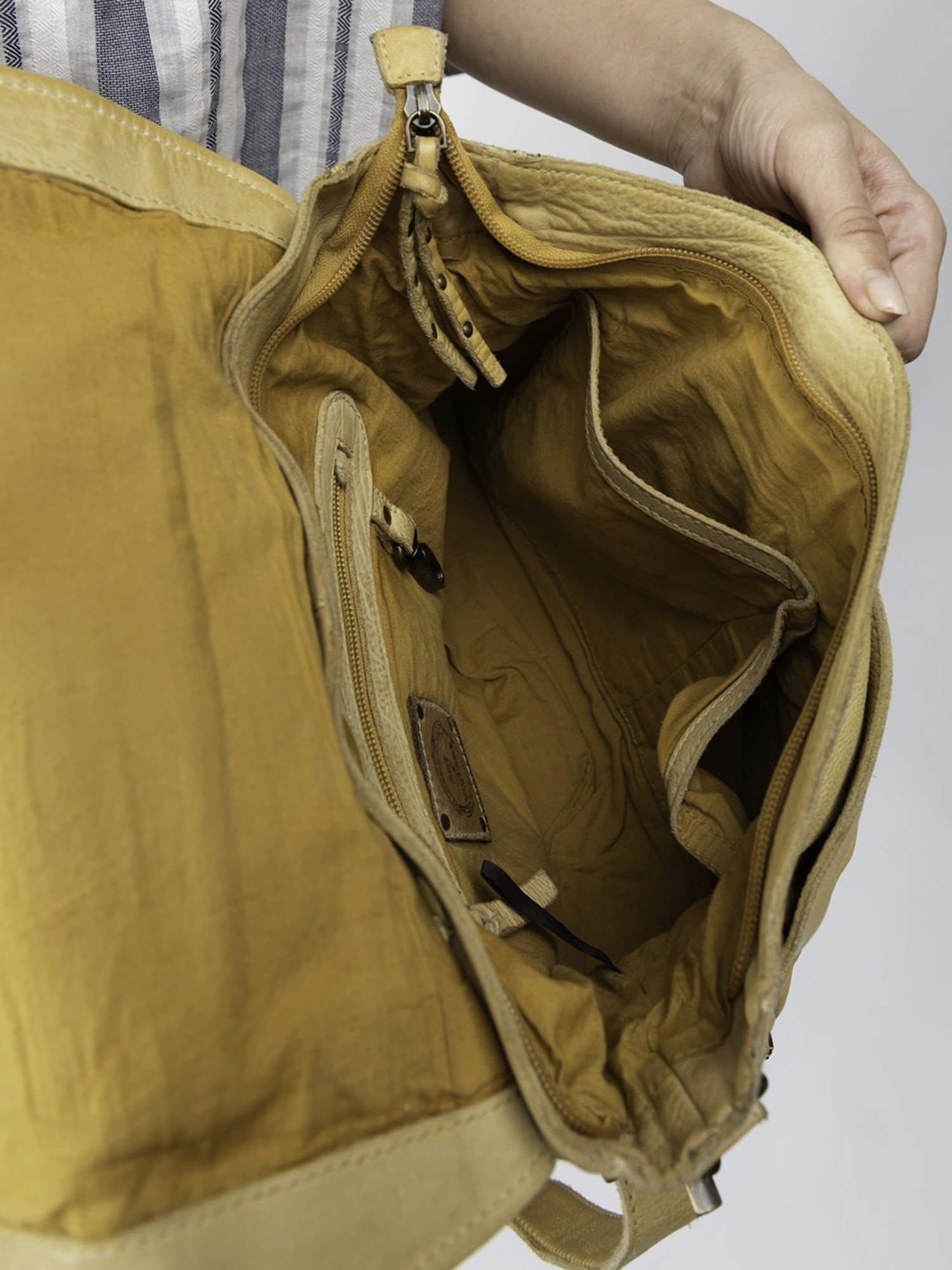 Art N Vintage Parma Mustard Yellow Leather Textured Medium Sling Handbag