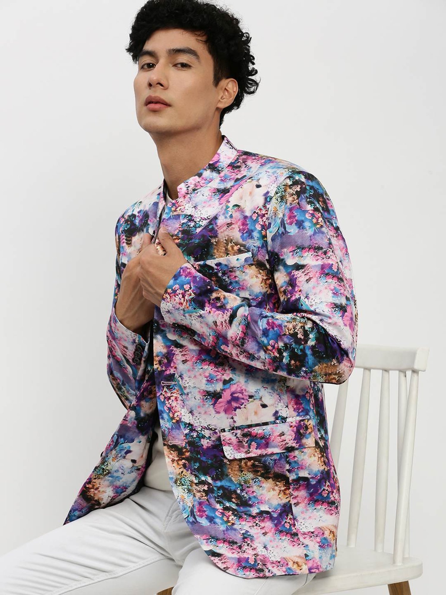 SHOWOFF Multicoloured Slim Fit Printed Blazer