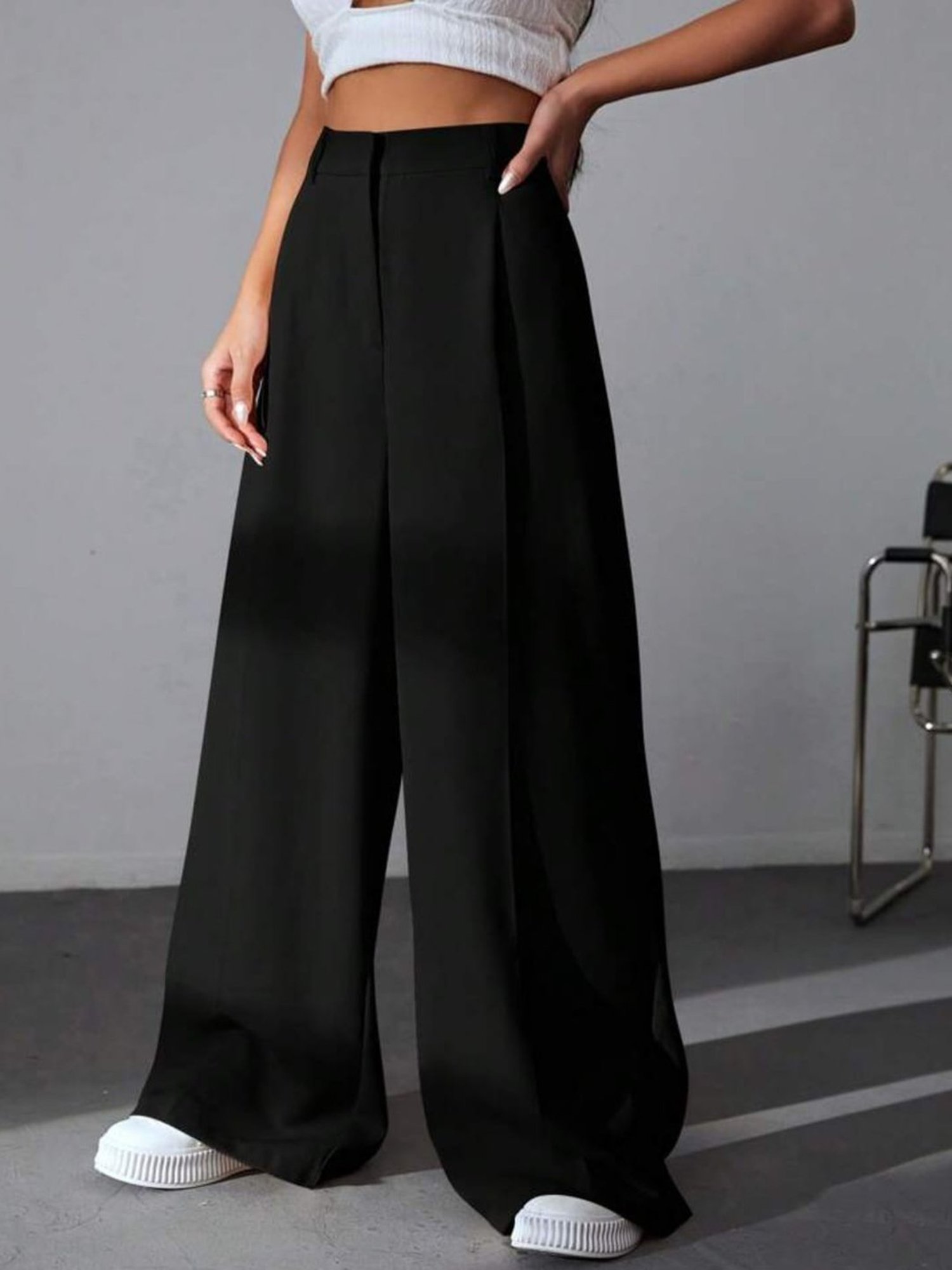 Broadstar Black Regular Fit High Rise Stretchable Trousers