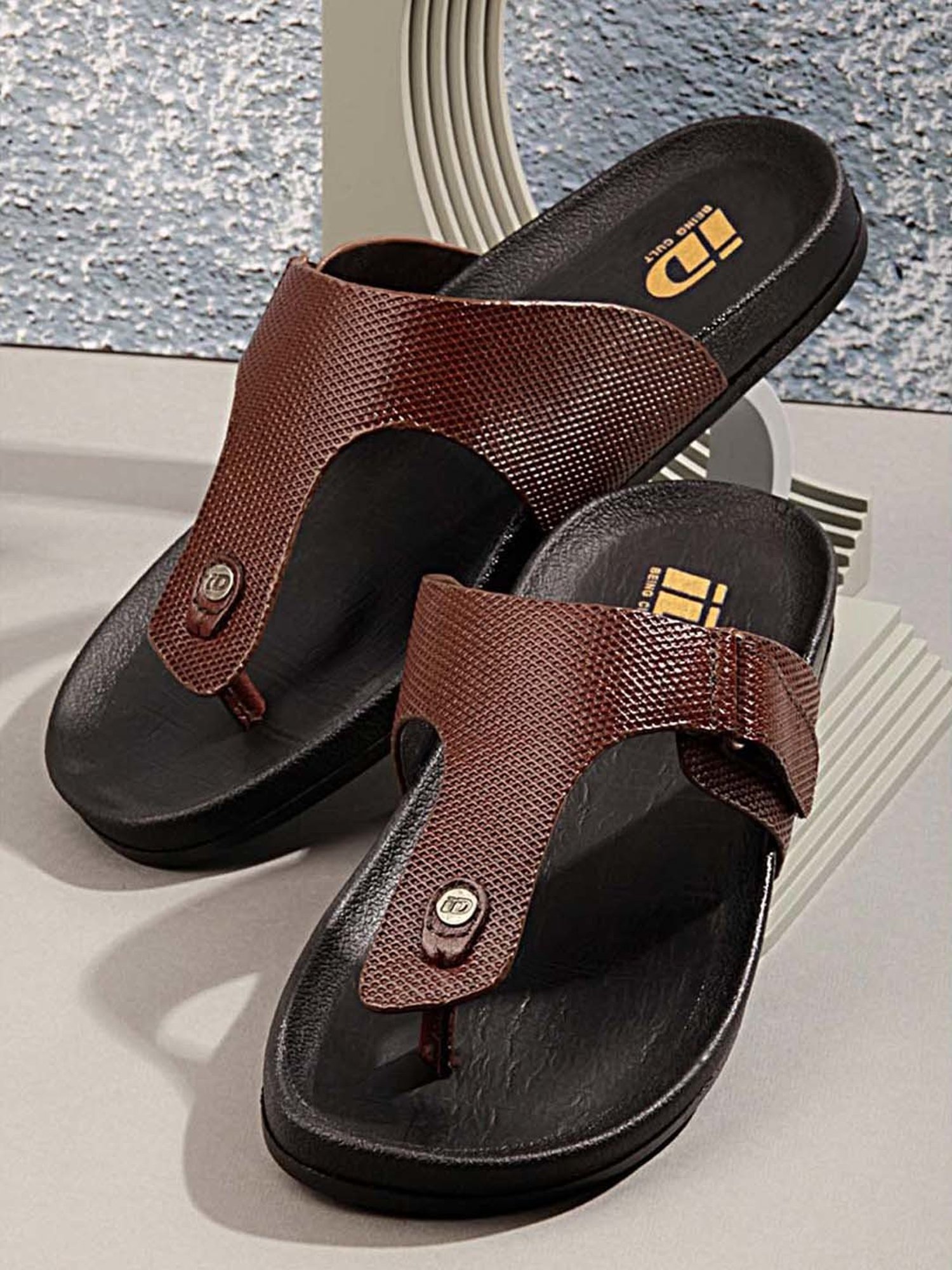 ID Men's Tan T-Strap Sandals