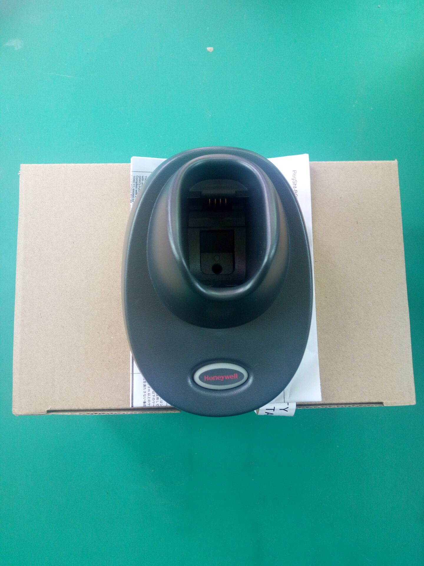 Honeywell Xenon 1902g Wireless General Duty Barcode Scanner, 1D, PDF417, 2D, SR Focus, USB/KBW/RS232/IBM, USB Kit, Black - 1902GSR-2USB-5 scanner with usb cable