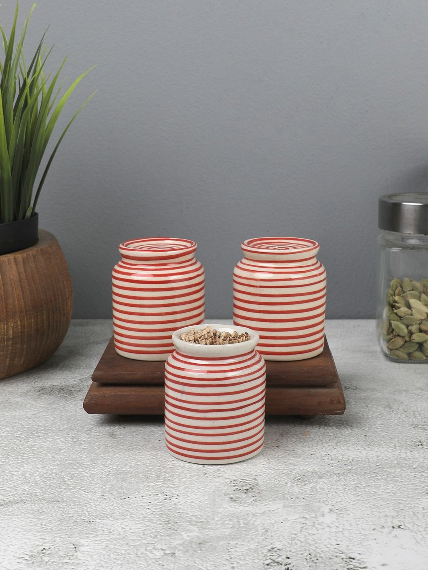 VarEesha Red Ceramic Salt & Pepper Shaker with Toothpick Holder - Set of 3