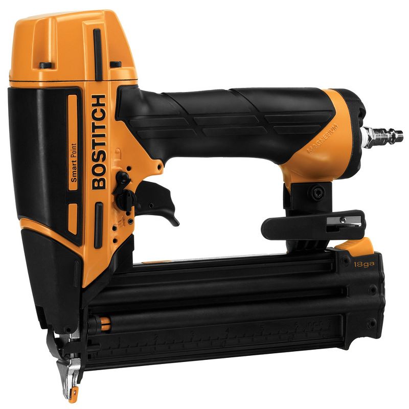 Bostitch BTFP12233-R Smart Point 18-Gauge Brad Nailer Kit