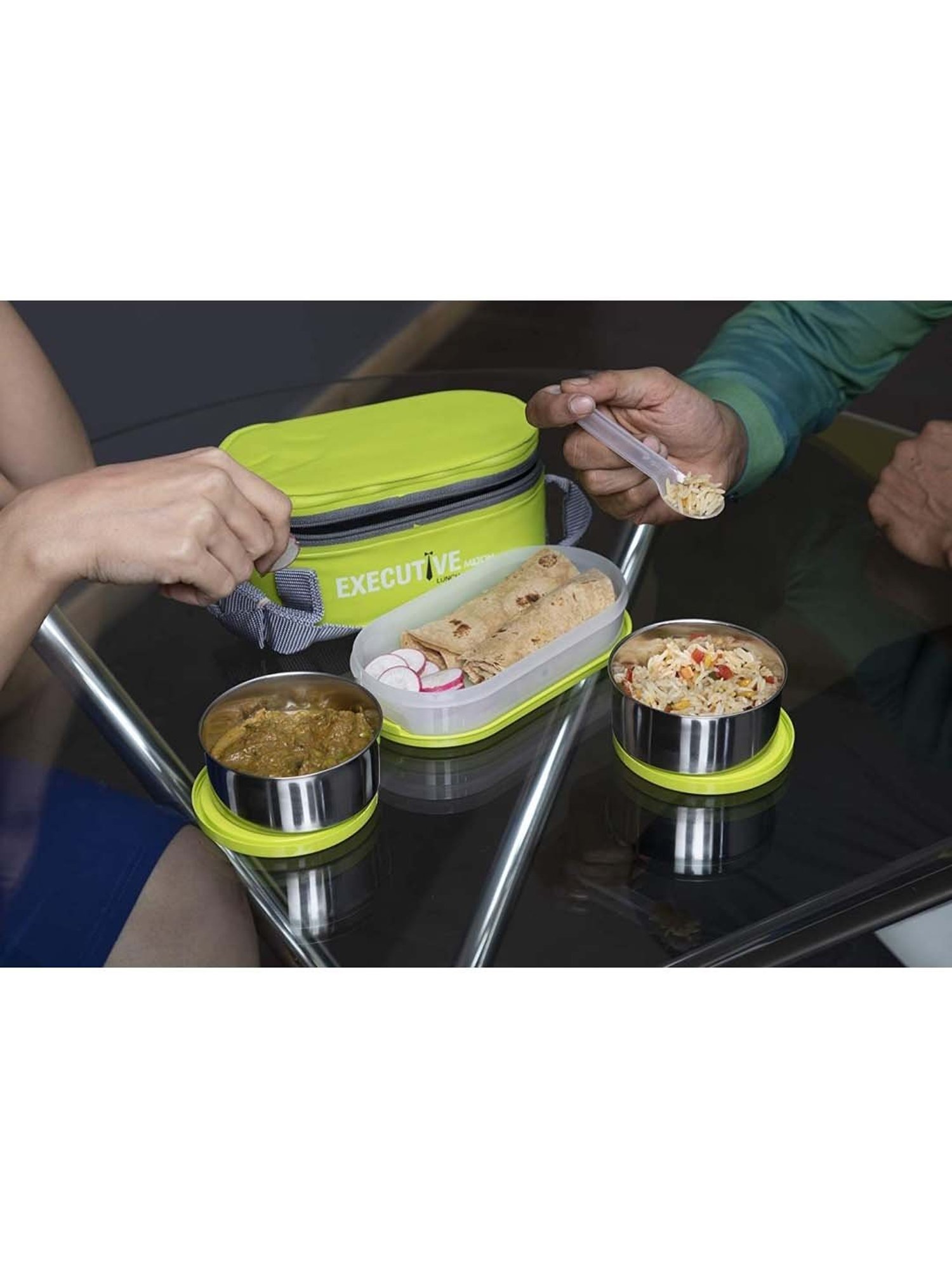 Milton Executive Green Plastic 4-Piece Lunch Set with Carry Bag