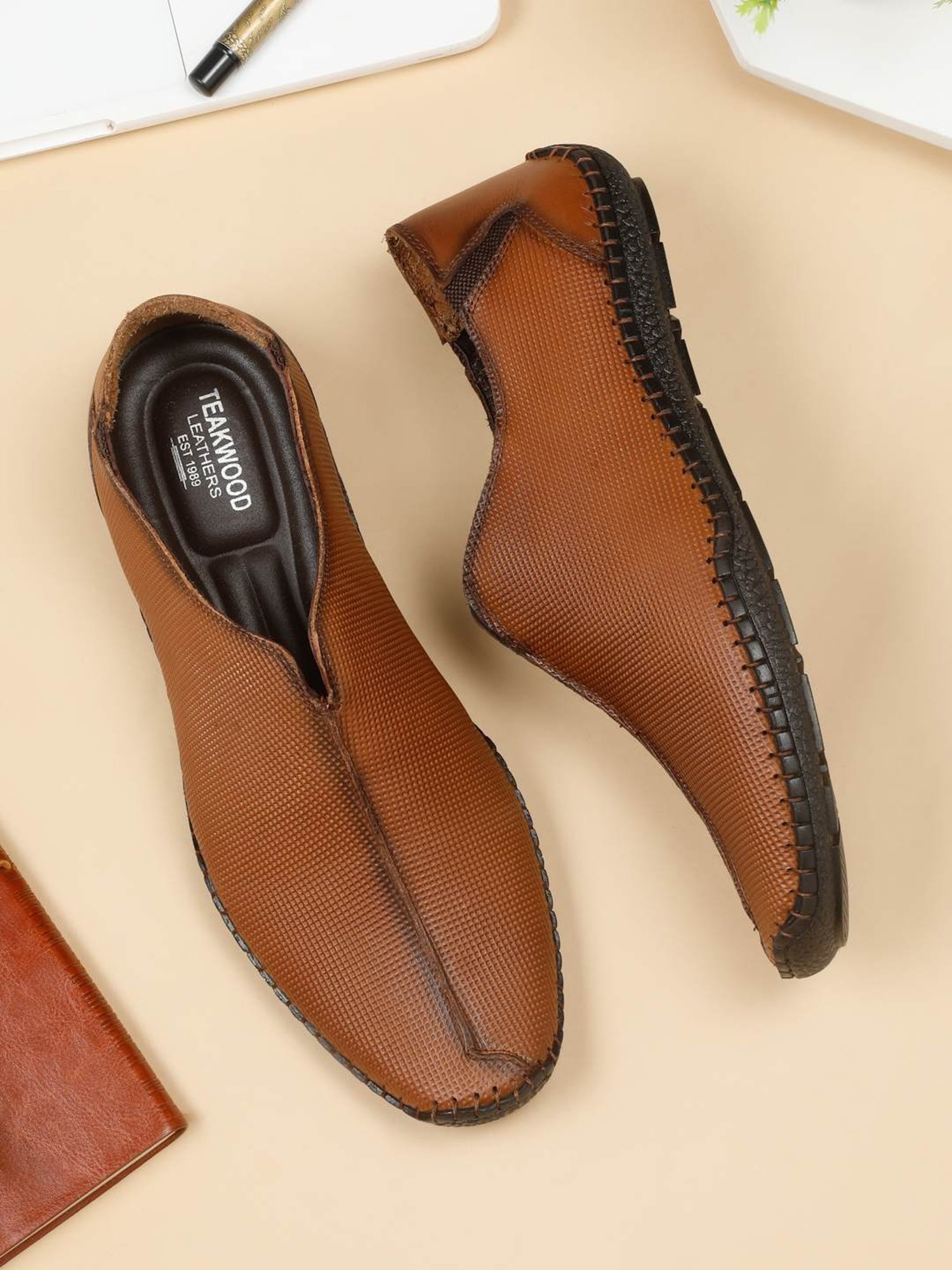 Teakwood Leathers Men's Tan Casual Loafers