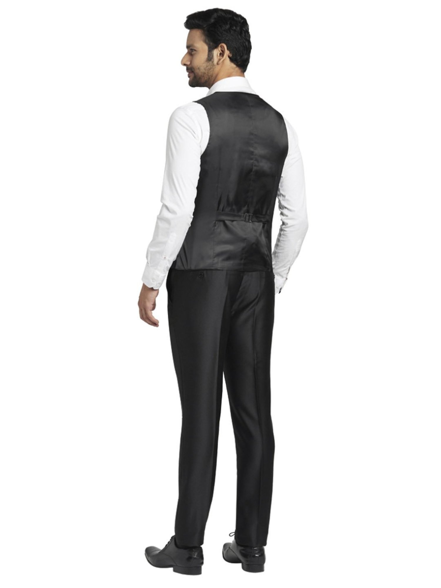 Parx Black Regular Fit Three Piece Suit