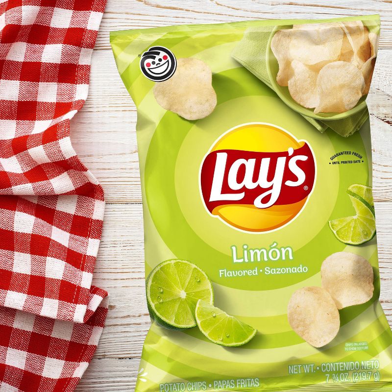 Lay's Limón Flavored Potato Chips - 7.75oz