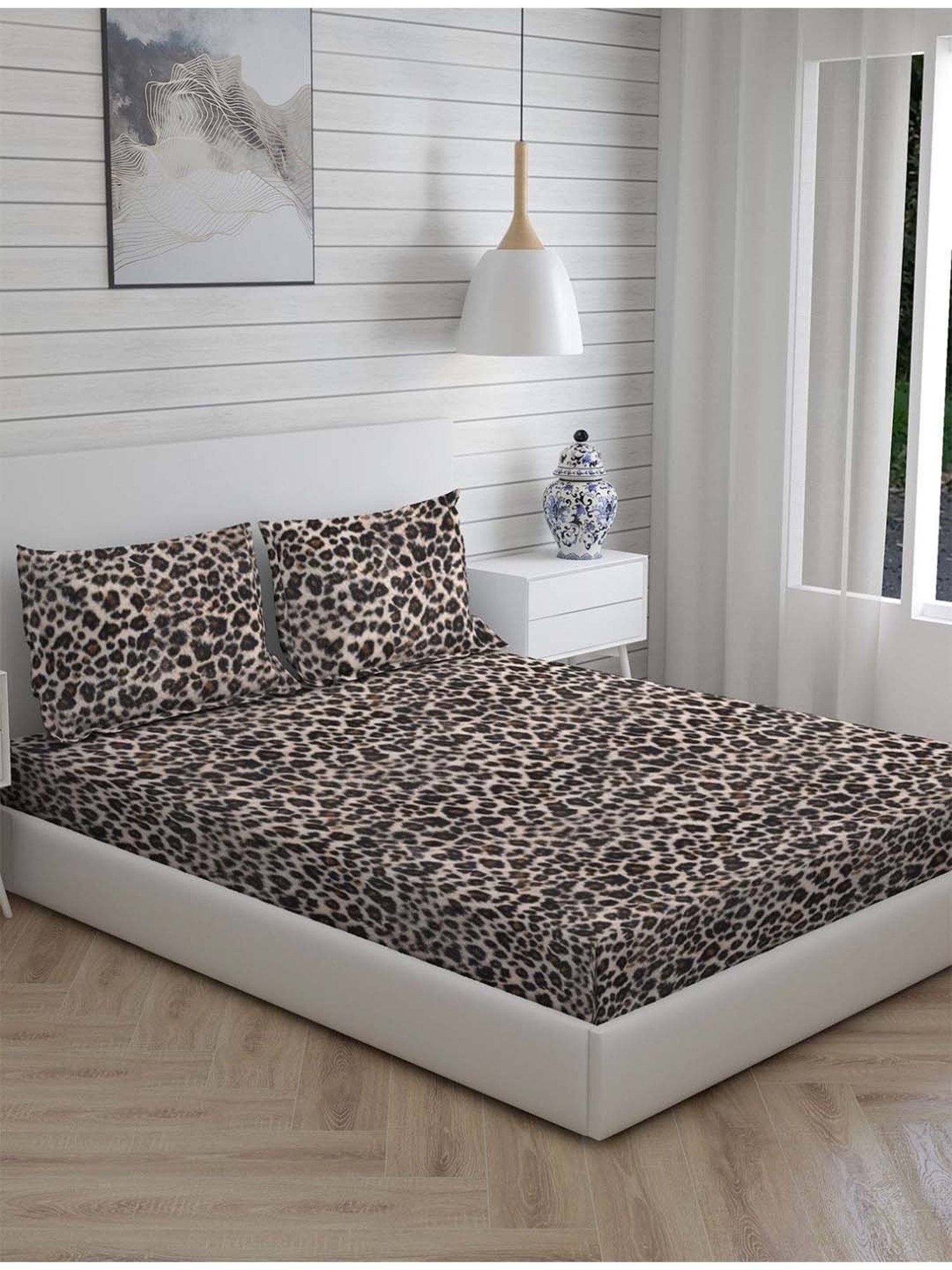 Boutique Living Untamed Brown Cotton 270 TC King Size Bed Sheet with Pillow Cover