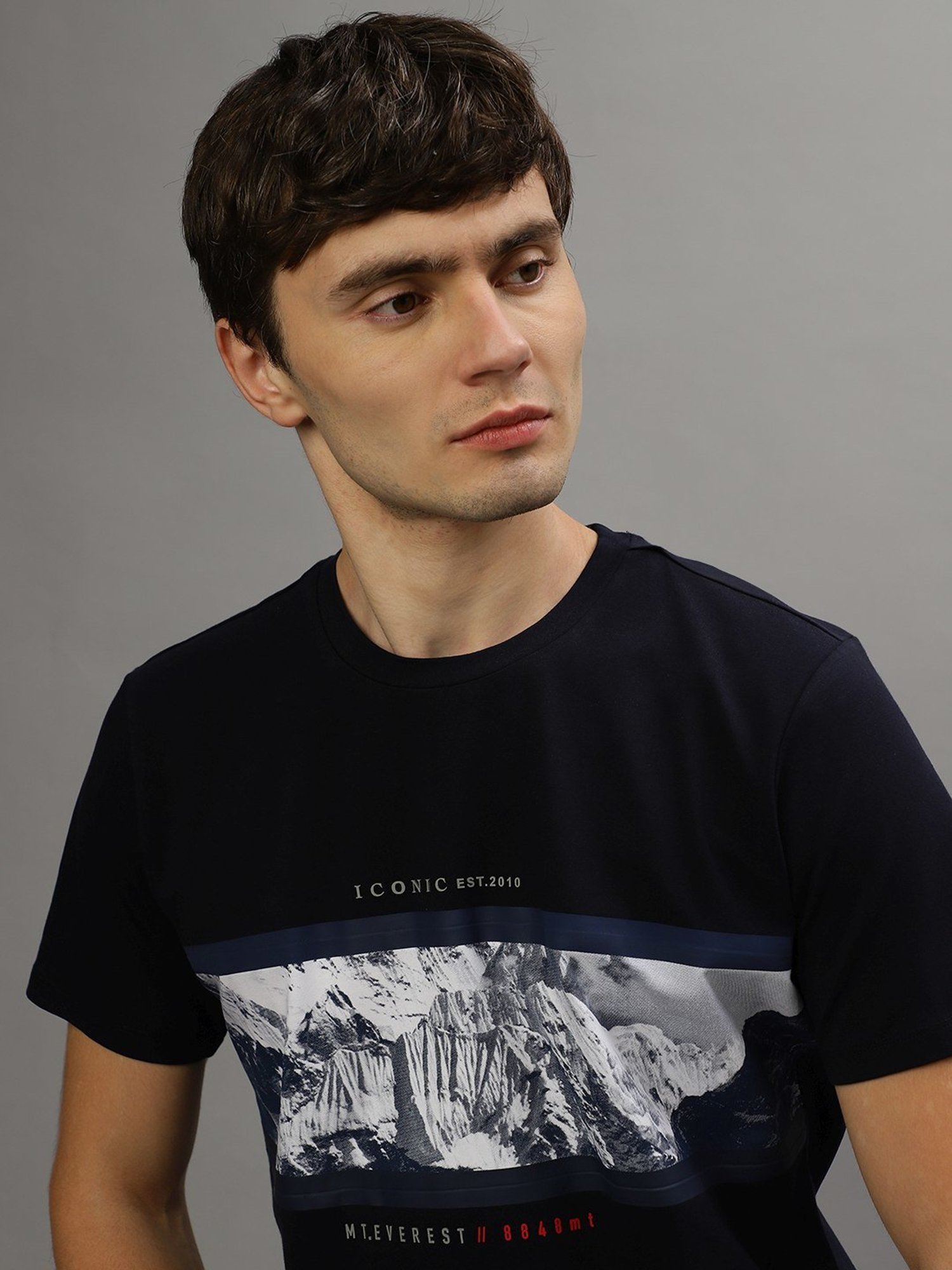 Iconic Men Graphic Print Regular Fit Cotton T-shirt