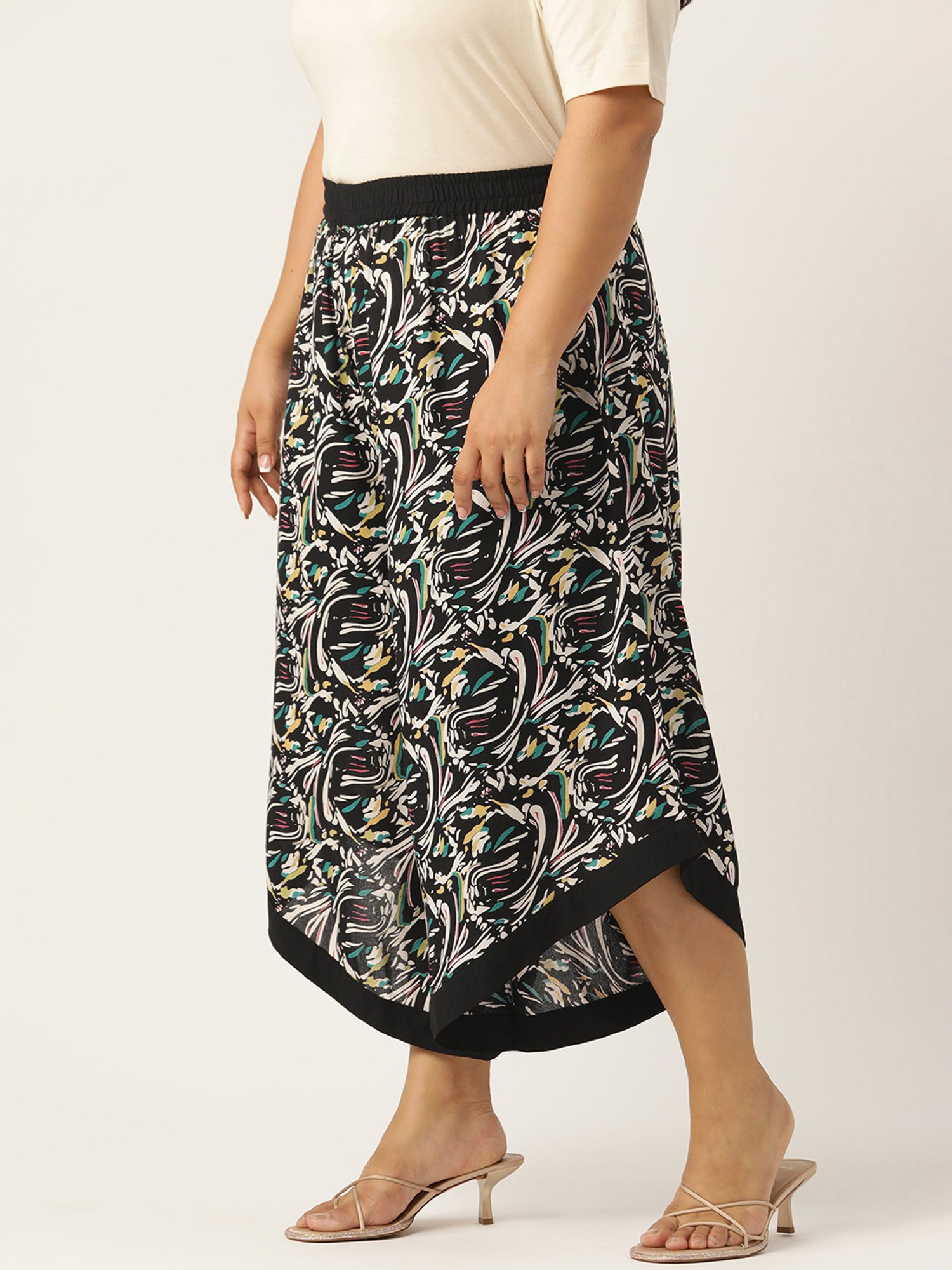 theRebelinme Black Printed Relaxed Fit High Rise Plus Size Culottes
