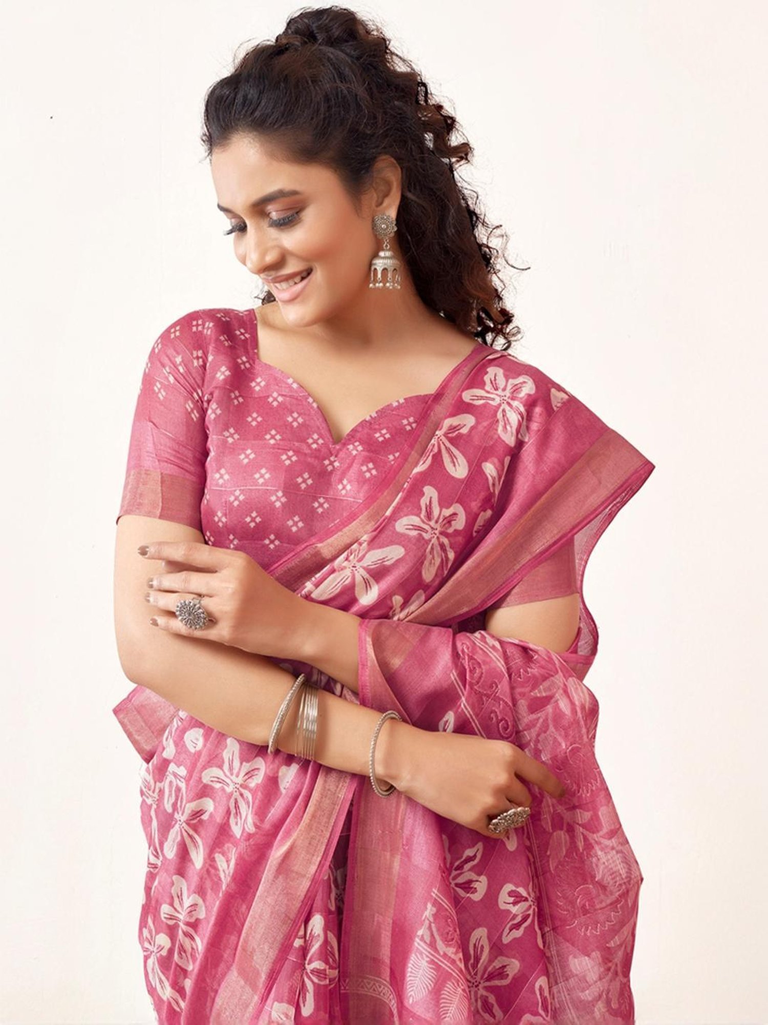 Satrani Pink Floral Print Saree With Unstitched Blouse