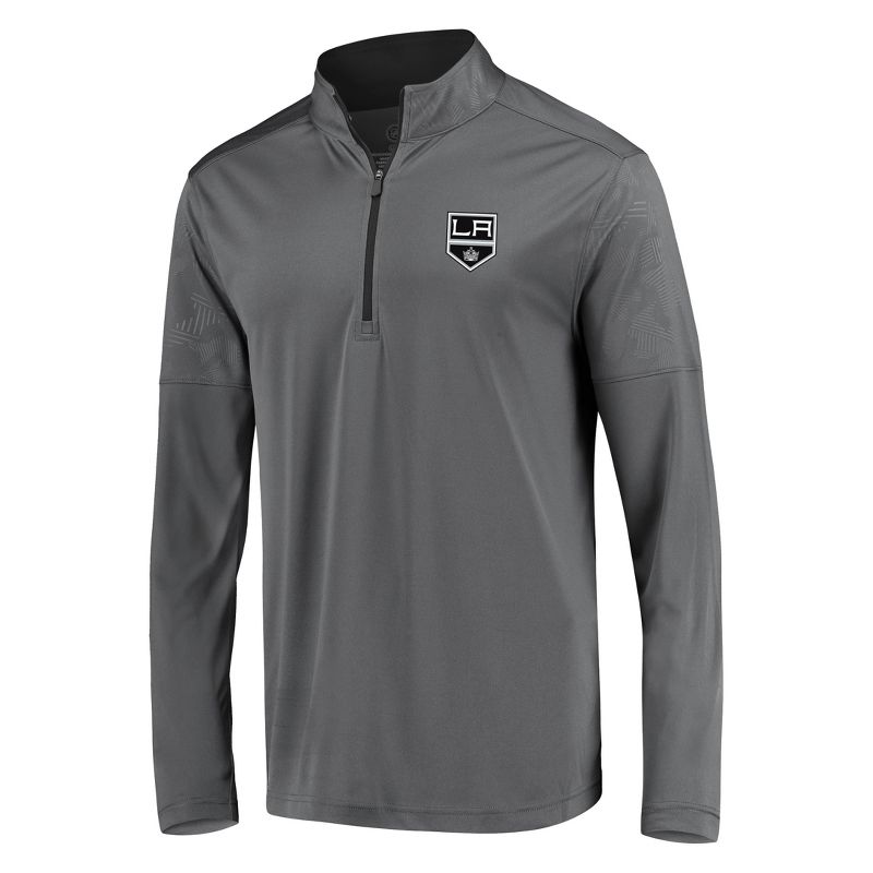NHL Los Angeles Kings Men's Defender Embossed 1/4 Zip Sweatshirt - Gray M