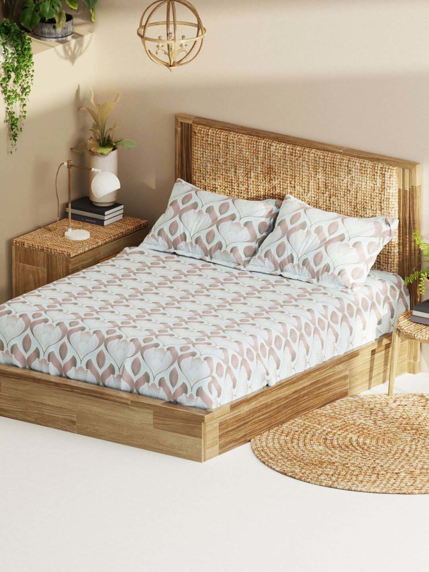 Bianca Monkler Coral 210 TC Cotton King Bedsheet with 2 Pillow Covers