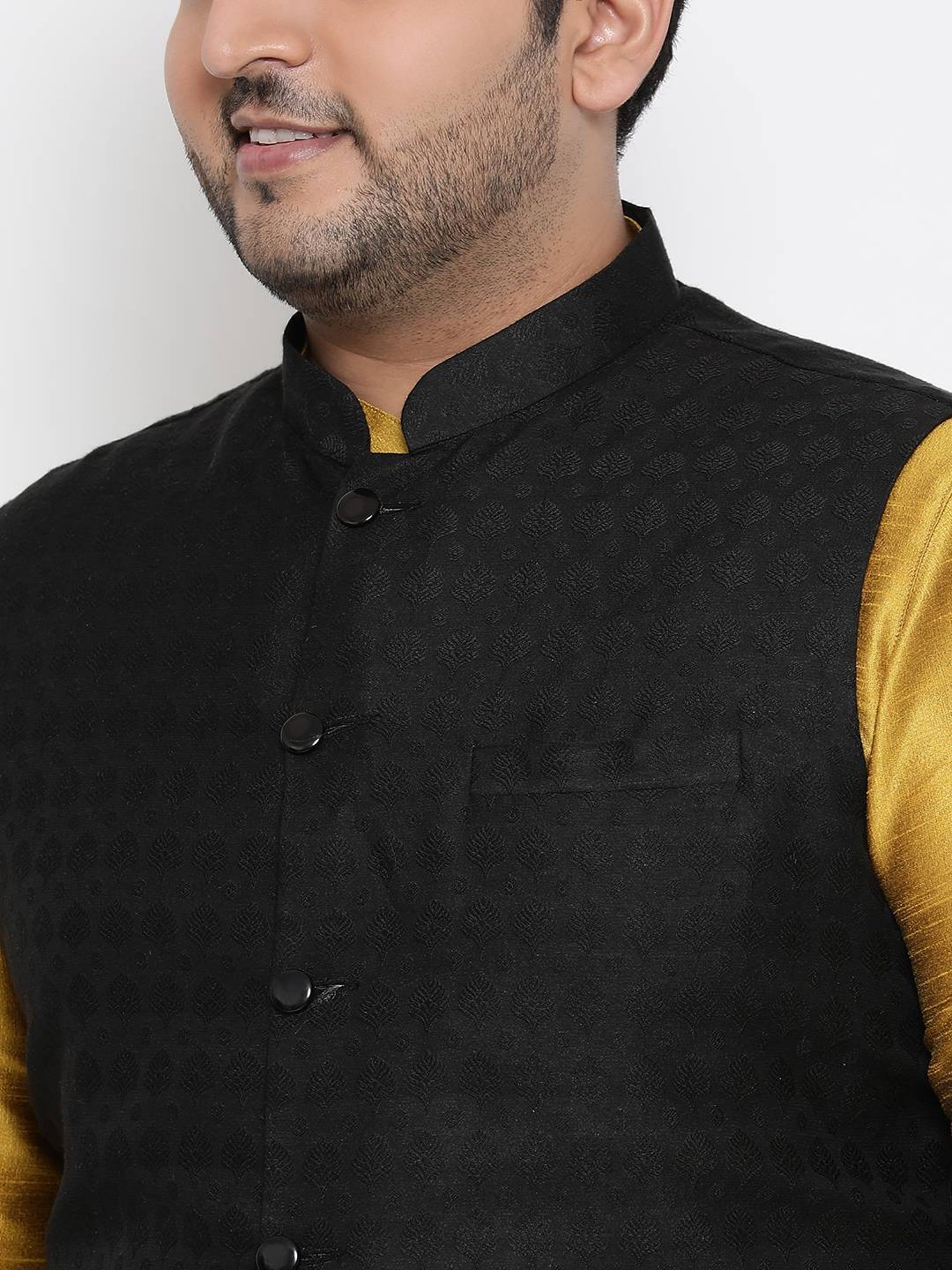 KISAH PLUS Black & Golden Regular Fit Jacquard Kurta Set With Jacket
