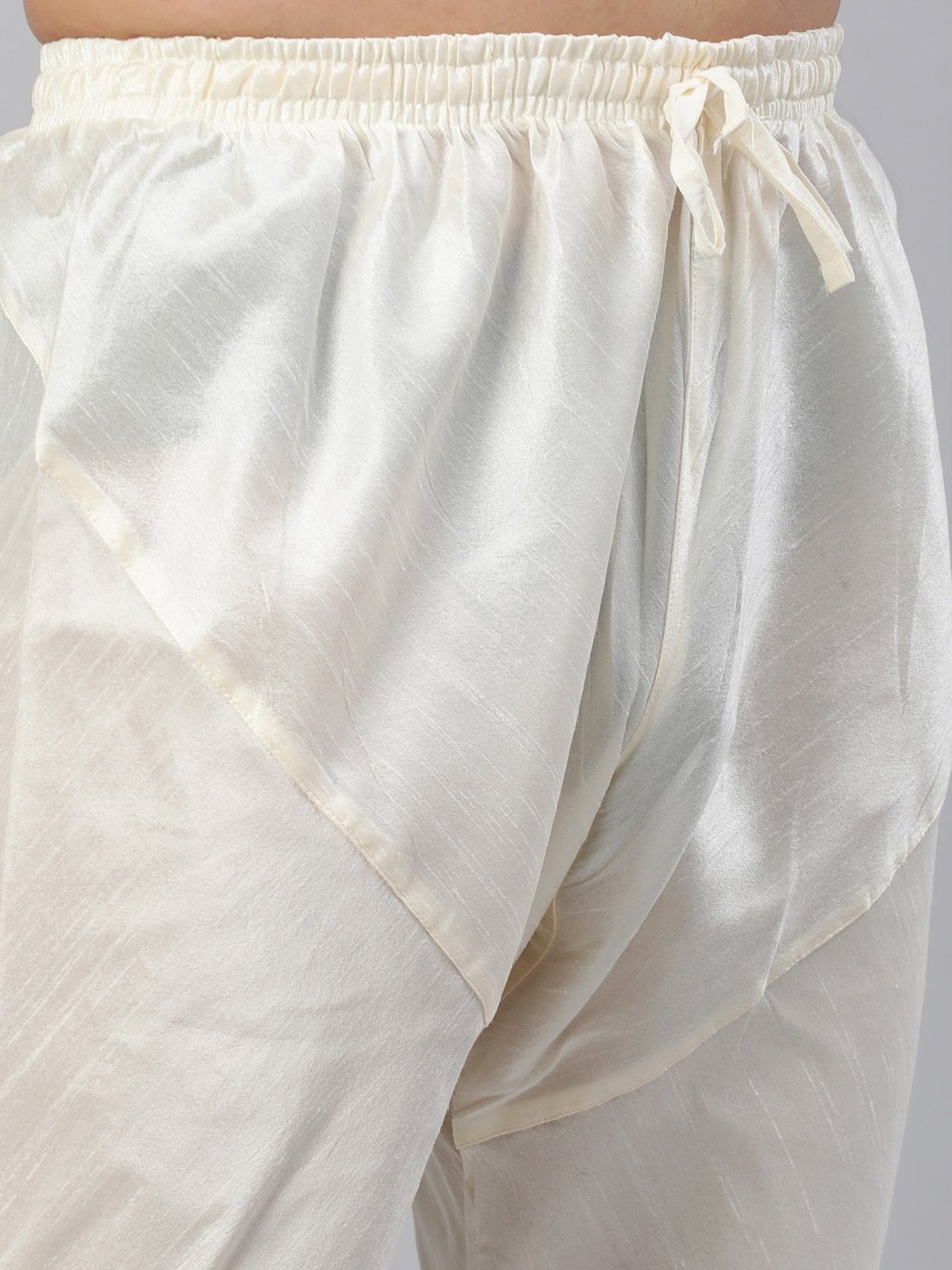 Manthan Cream Regular Fit Self Design Kurta & Pyjamas Set