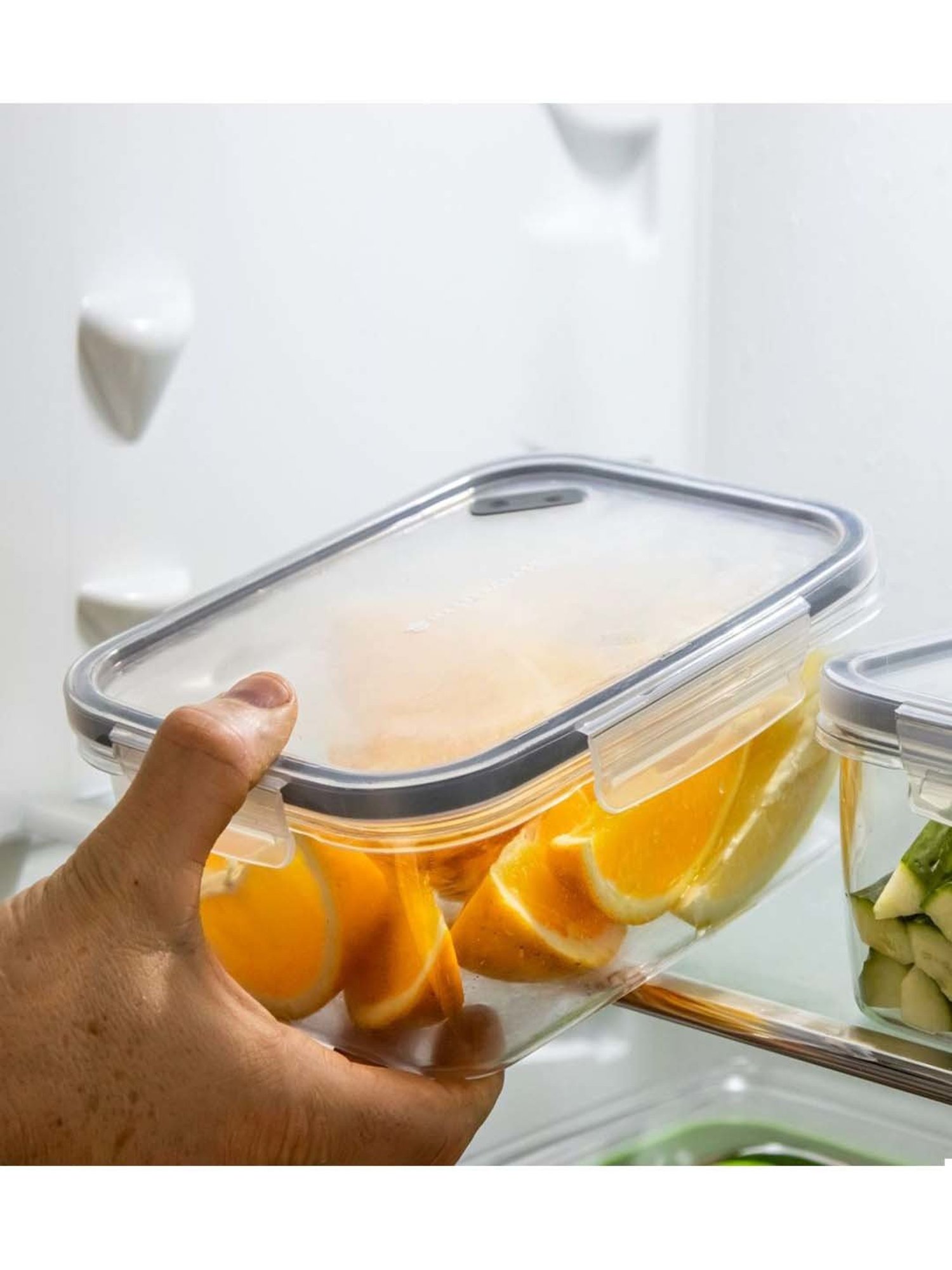 MasterClass Transparent Plastic Rectangular Food Storage Container (1.5 L)