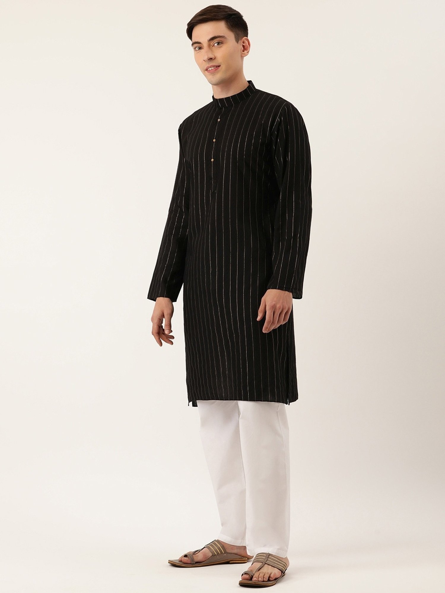 SWAGG INDIA Black Regular Fit Self Pattern Kurta
